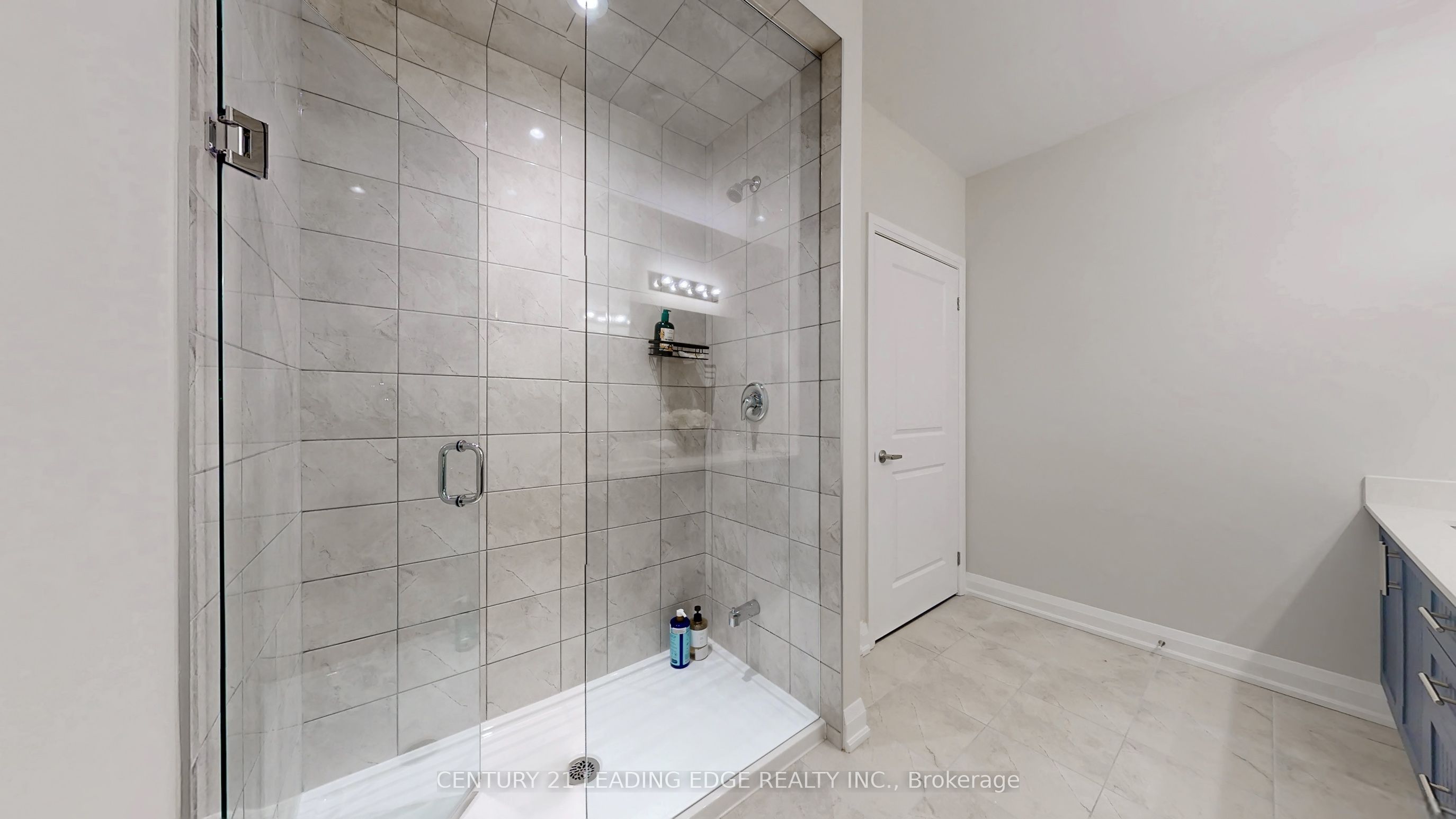 5917 Main Street 602 Property Photo 27