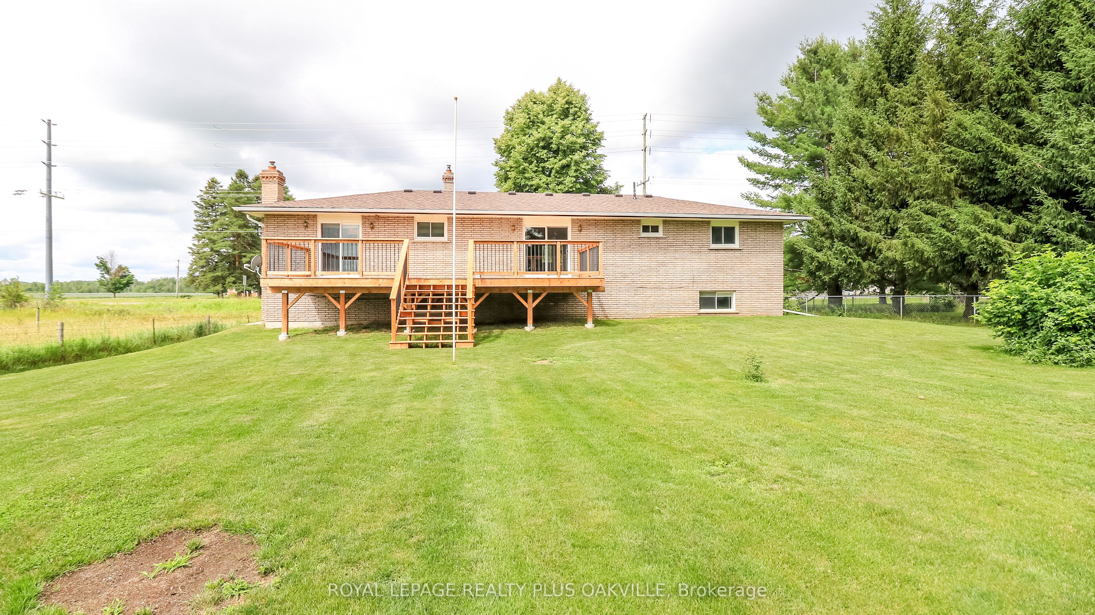 52 Denney Drive Property Photo 8