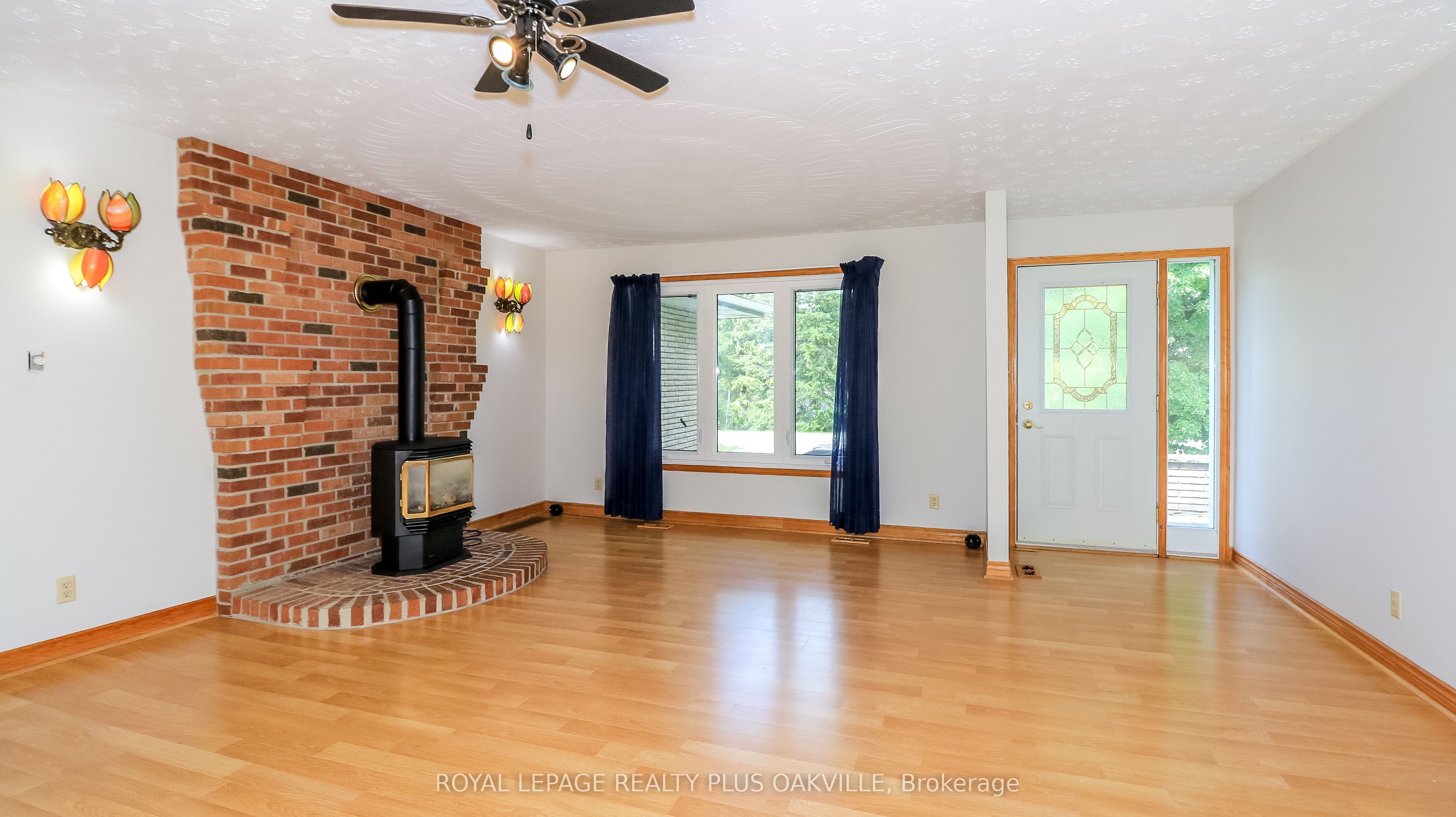 52 Denney Drive Property Photo 12