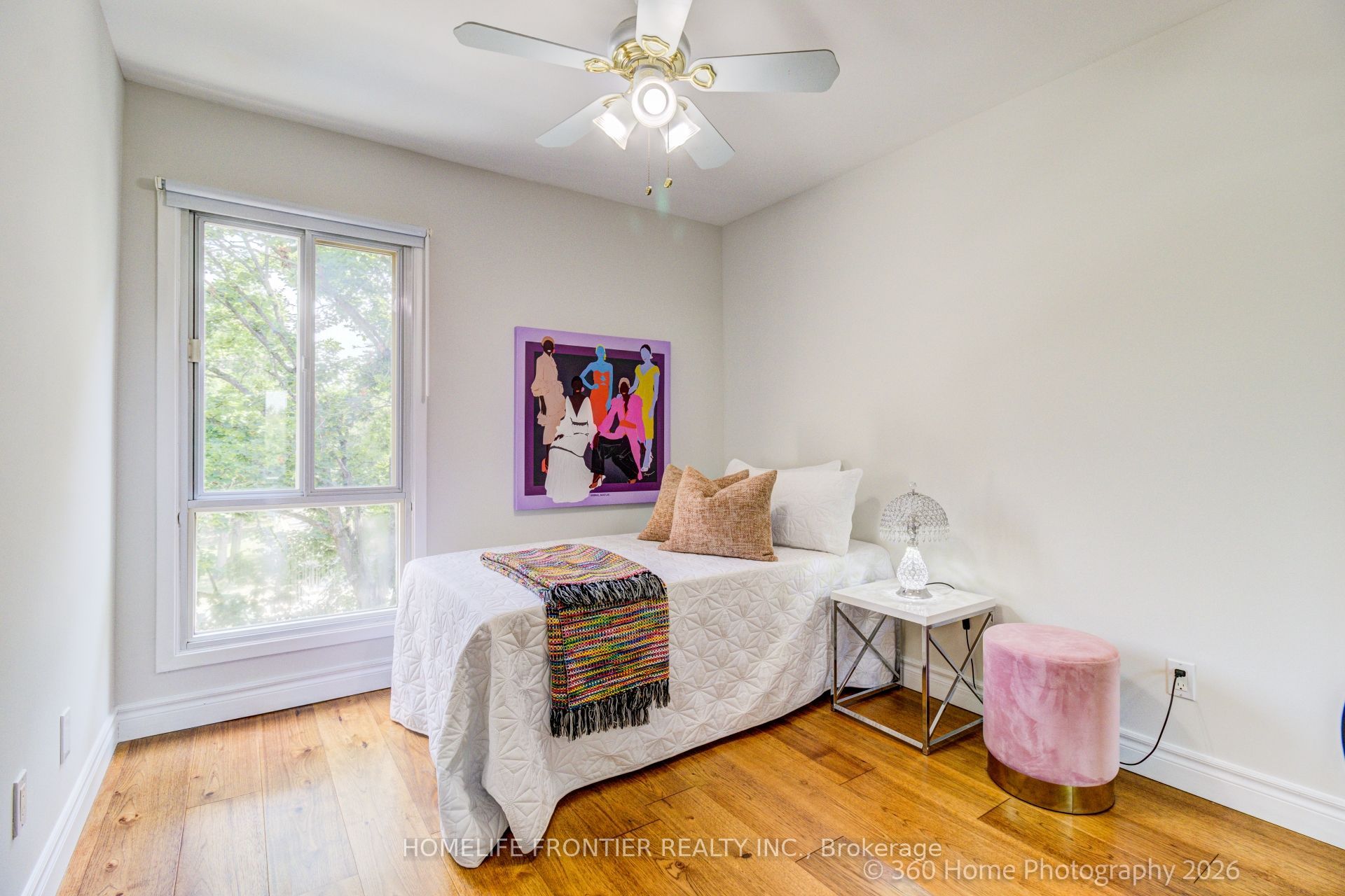 92 Poplar Crescent W Property Photo 23