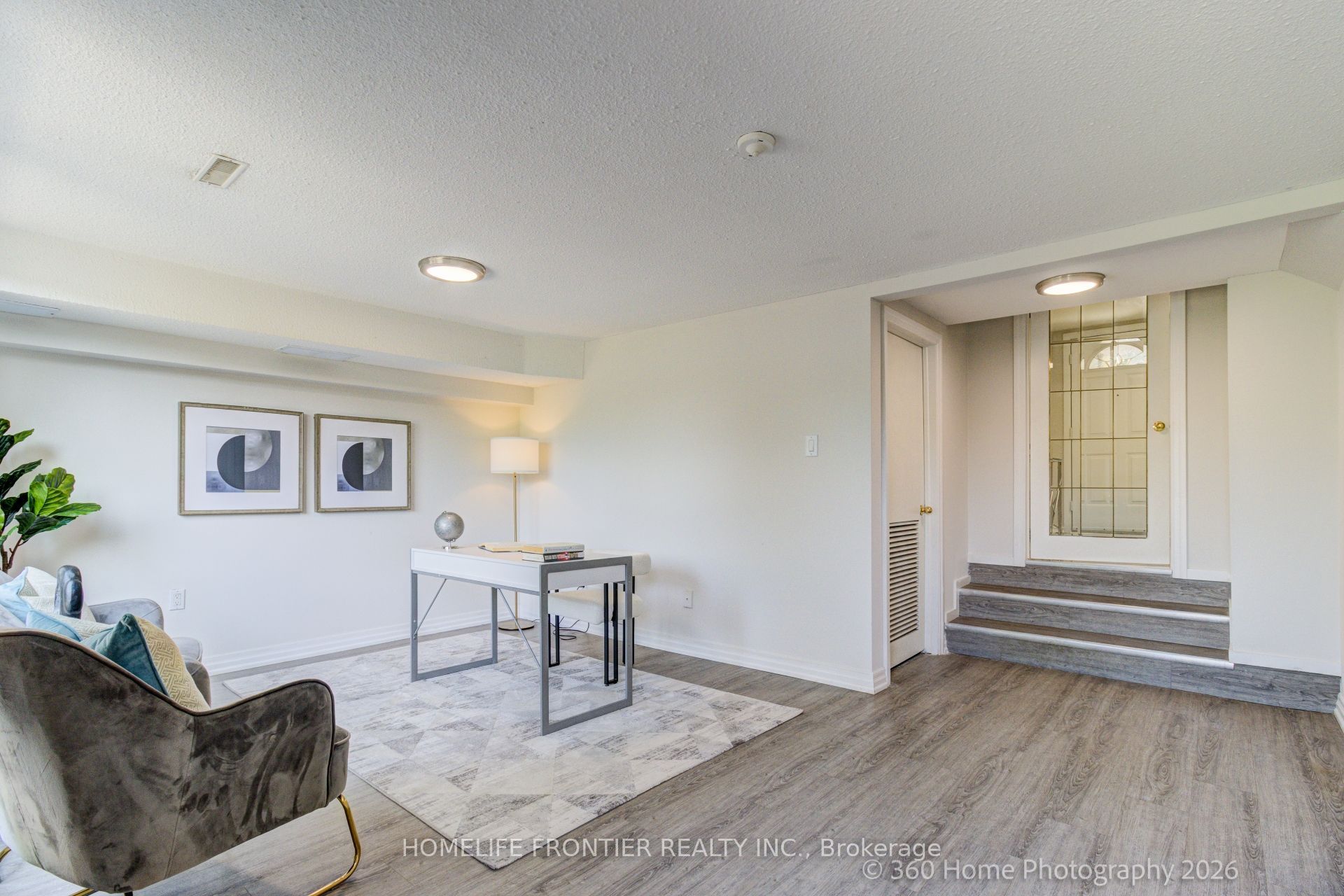 92 Poplar Crescent W Property Photo 26