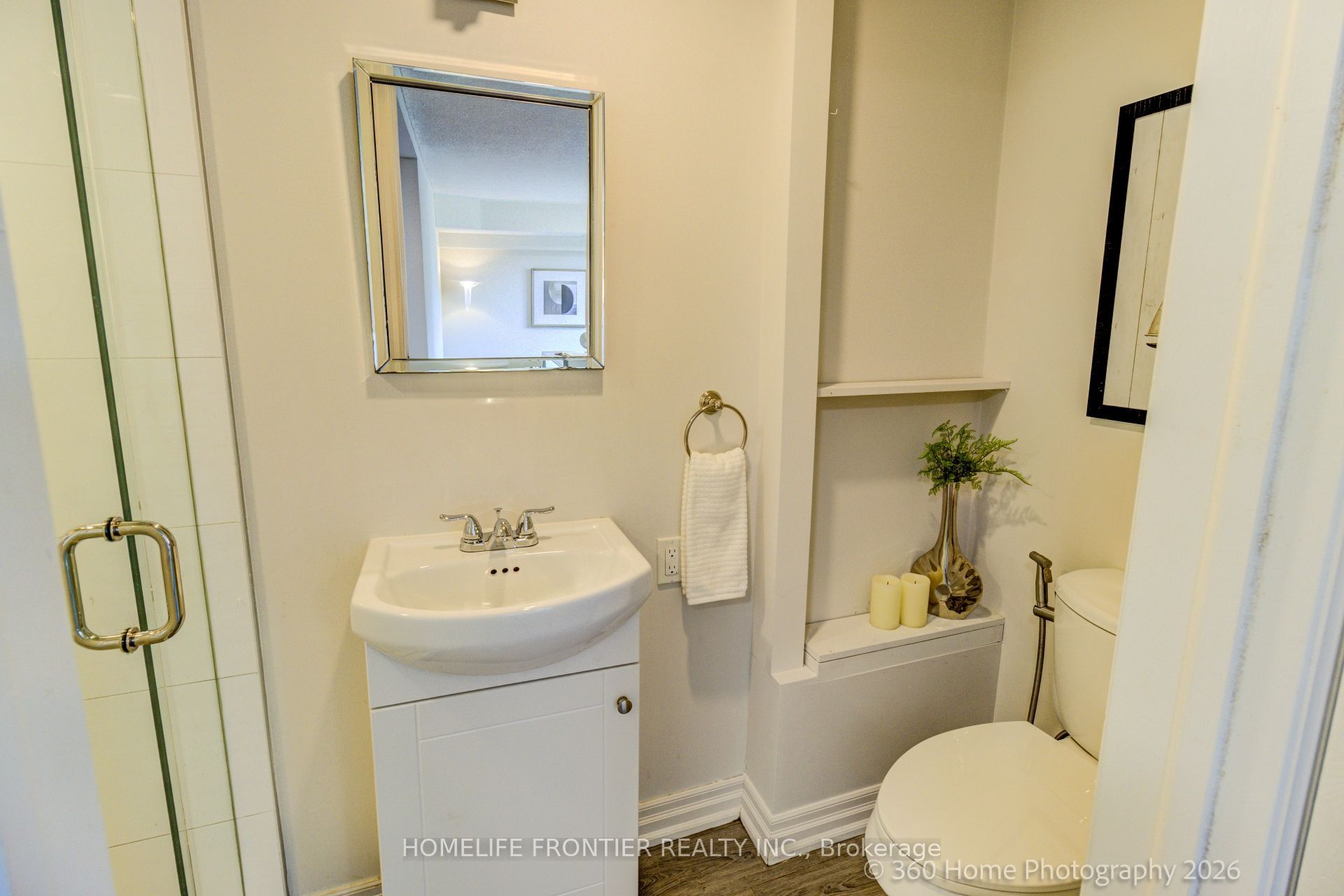 92 Poplar Crescent W Property Photo 27