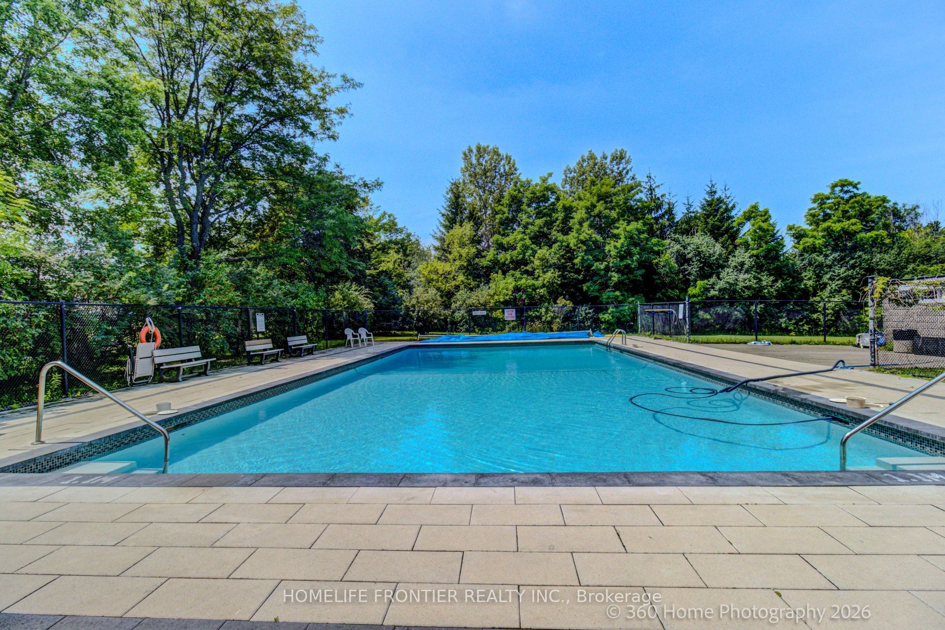 92 Poplar Crescent W Property Photo 31