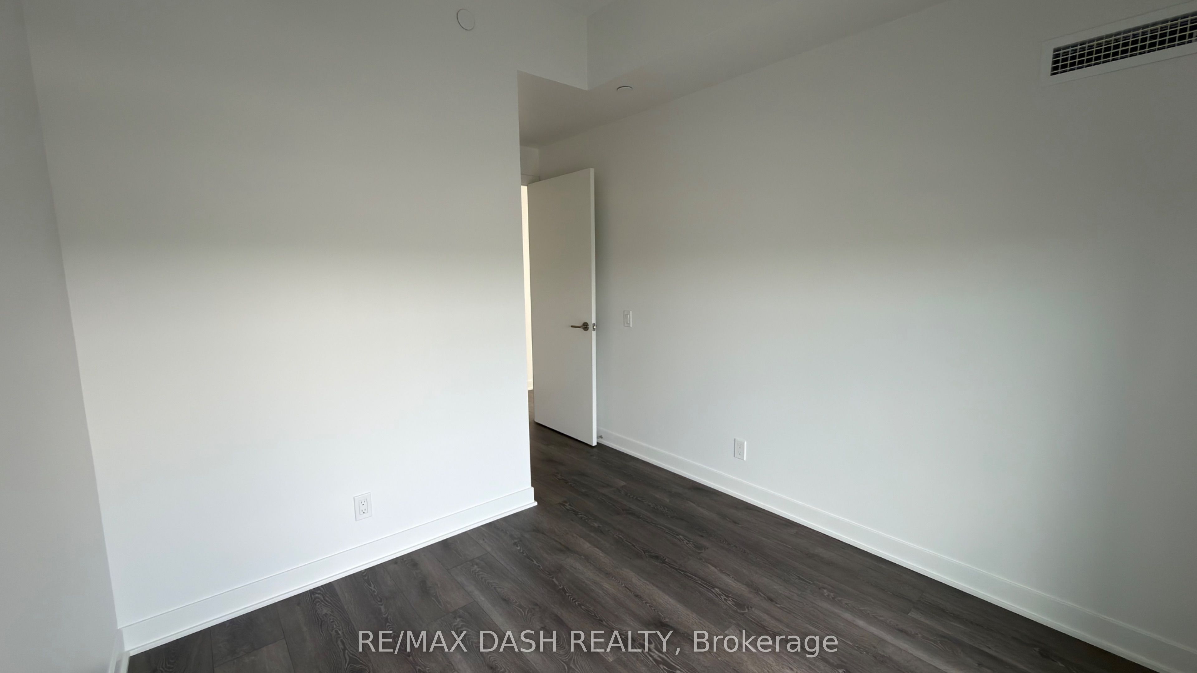 6 Flavelle Trail 618 Property Photo 11
