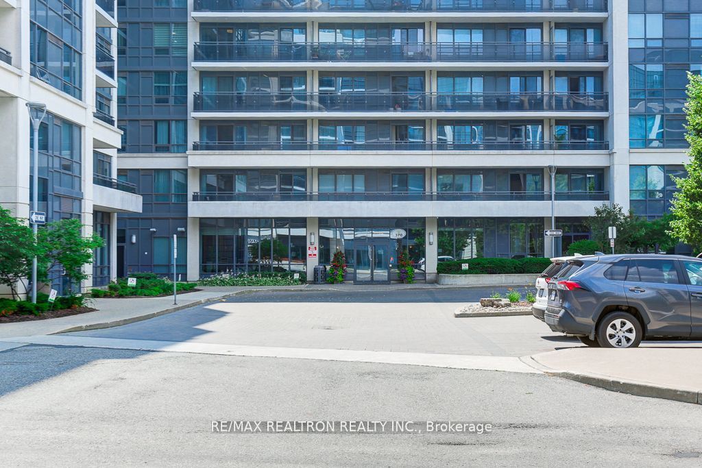 370 Highway 7 E 615 Property Photo 2