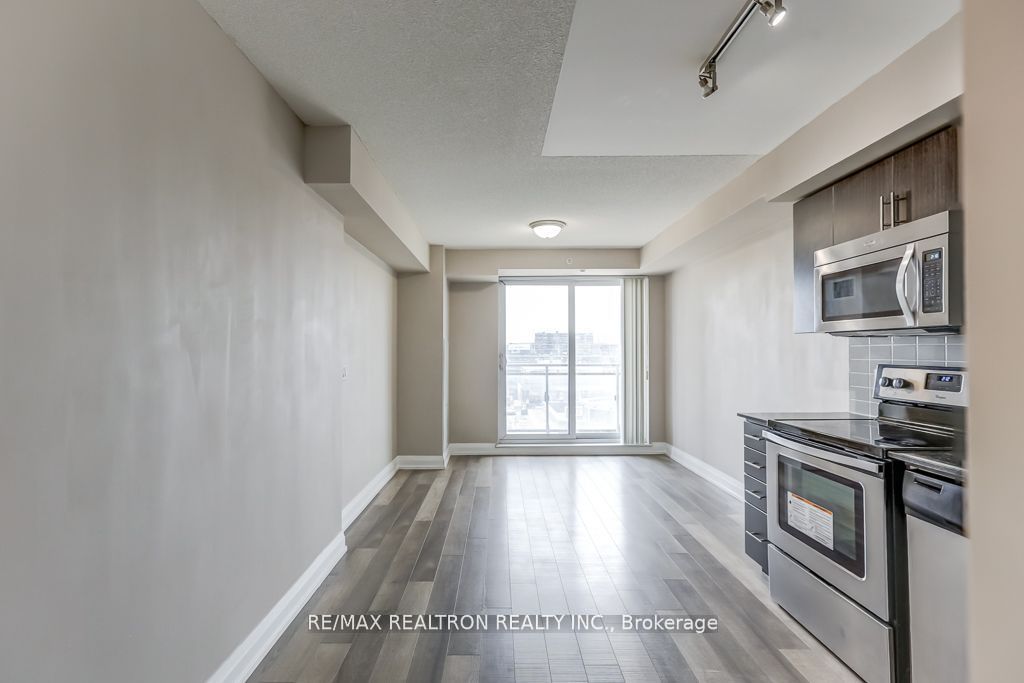 370 Highway 7 E 615 Property Photo 6