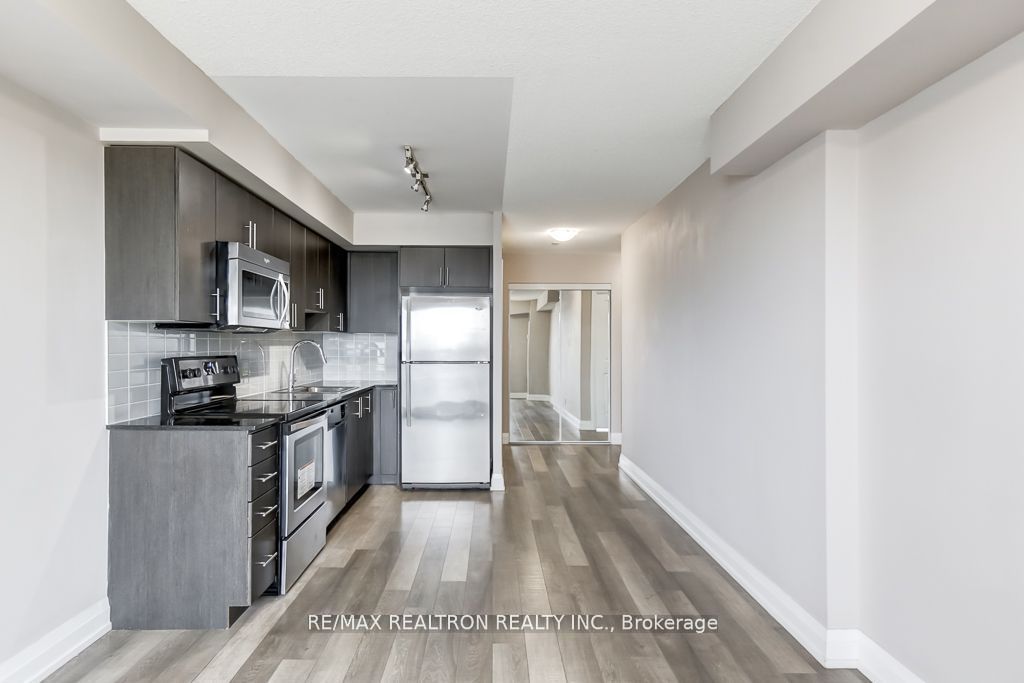 370 Highway 7 E 615 Property Photo 13