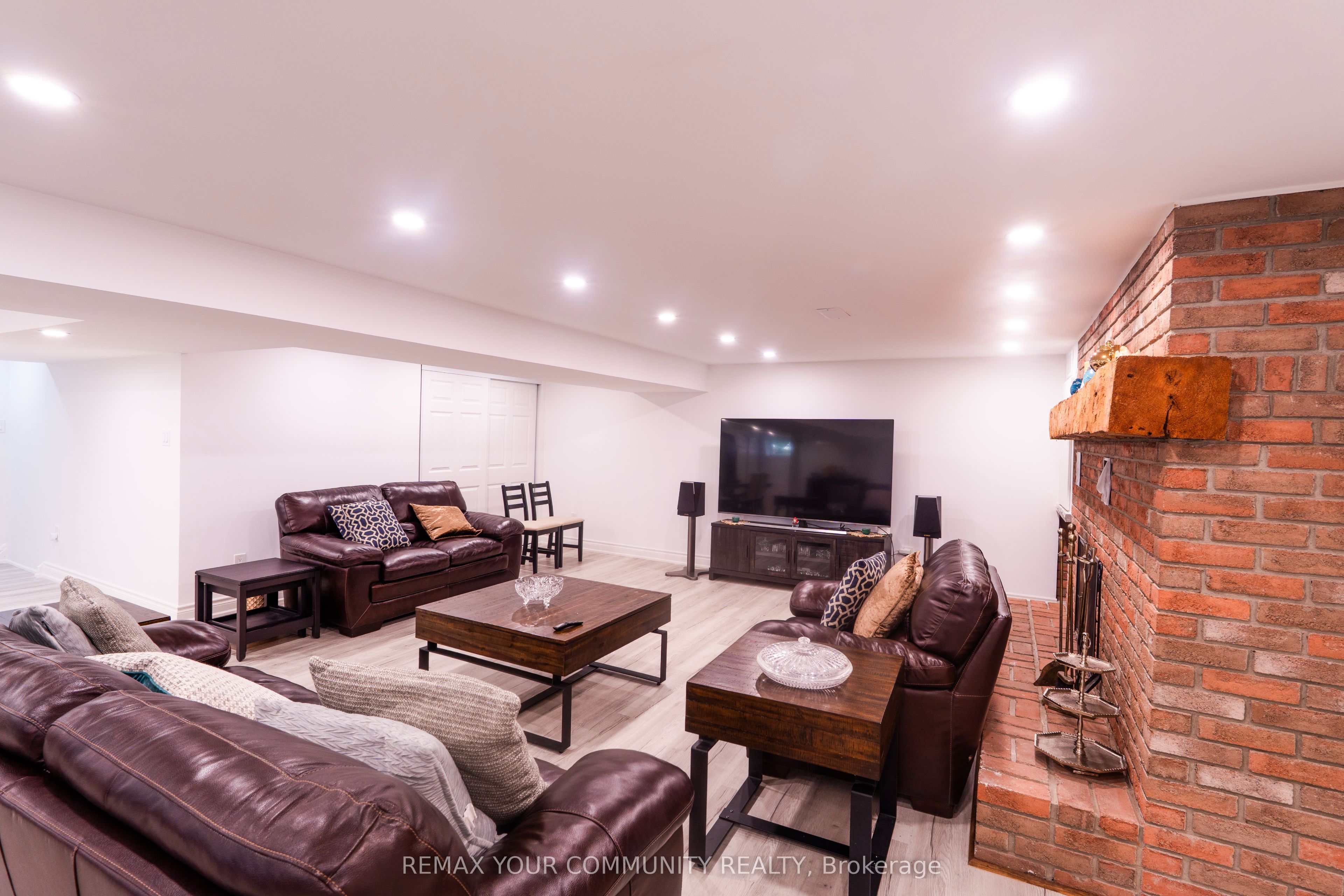 2950 17th Side Road Property Photo 40