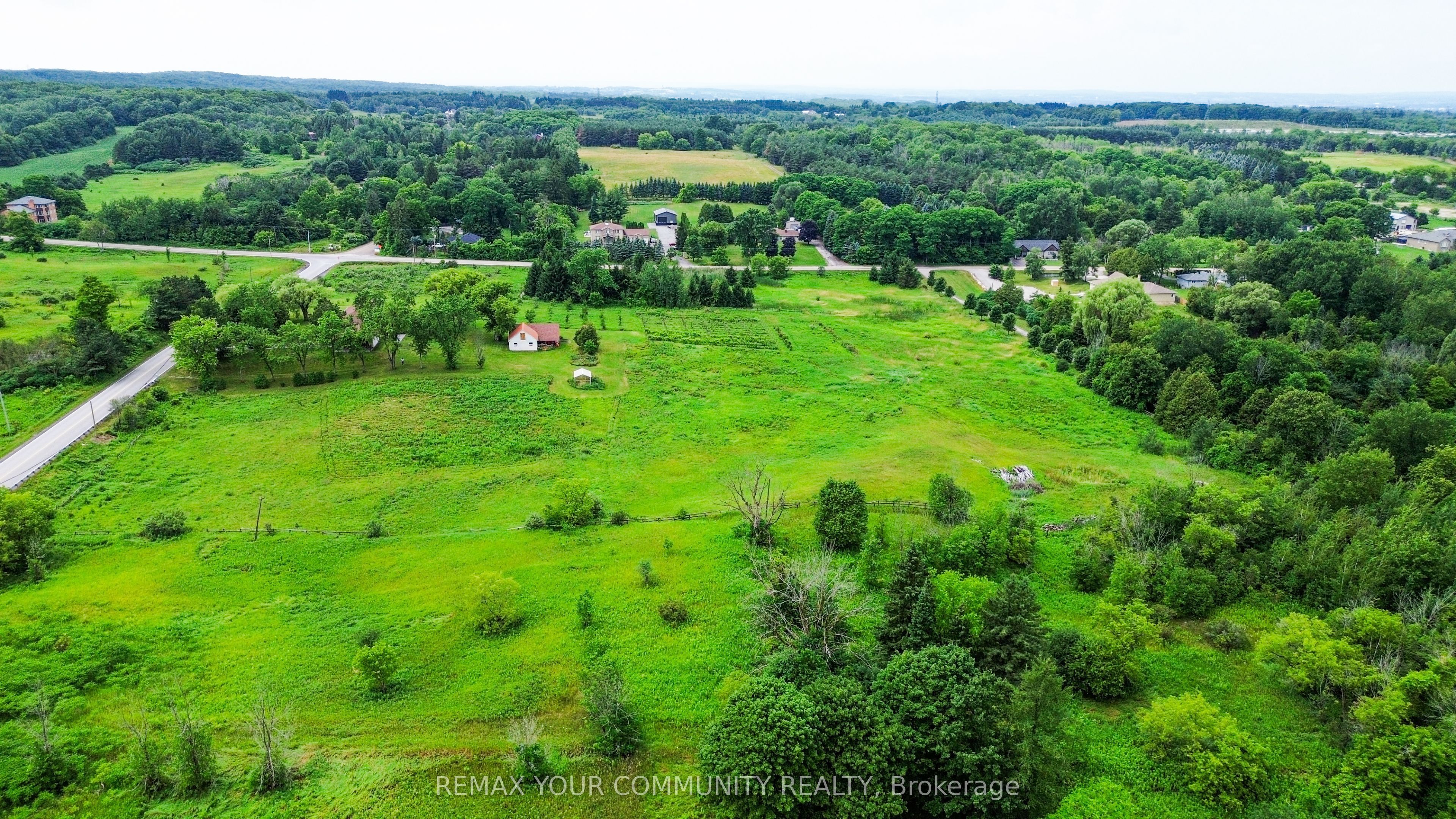 2950 17th Side Road Property Photo 42