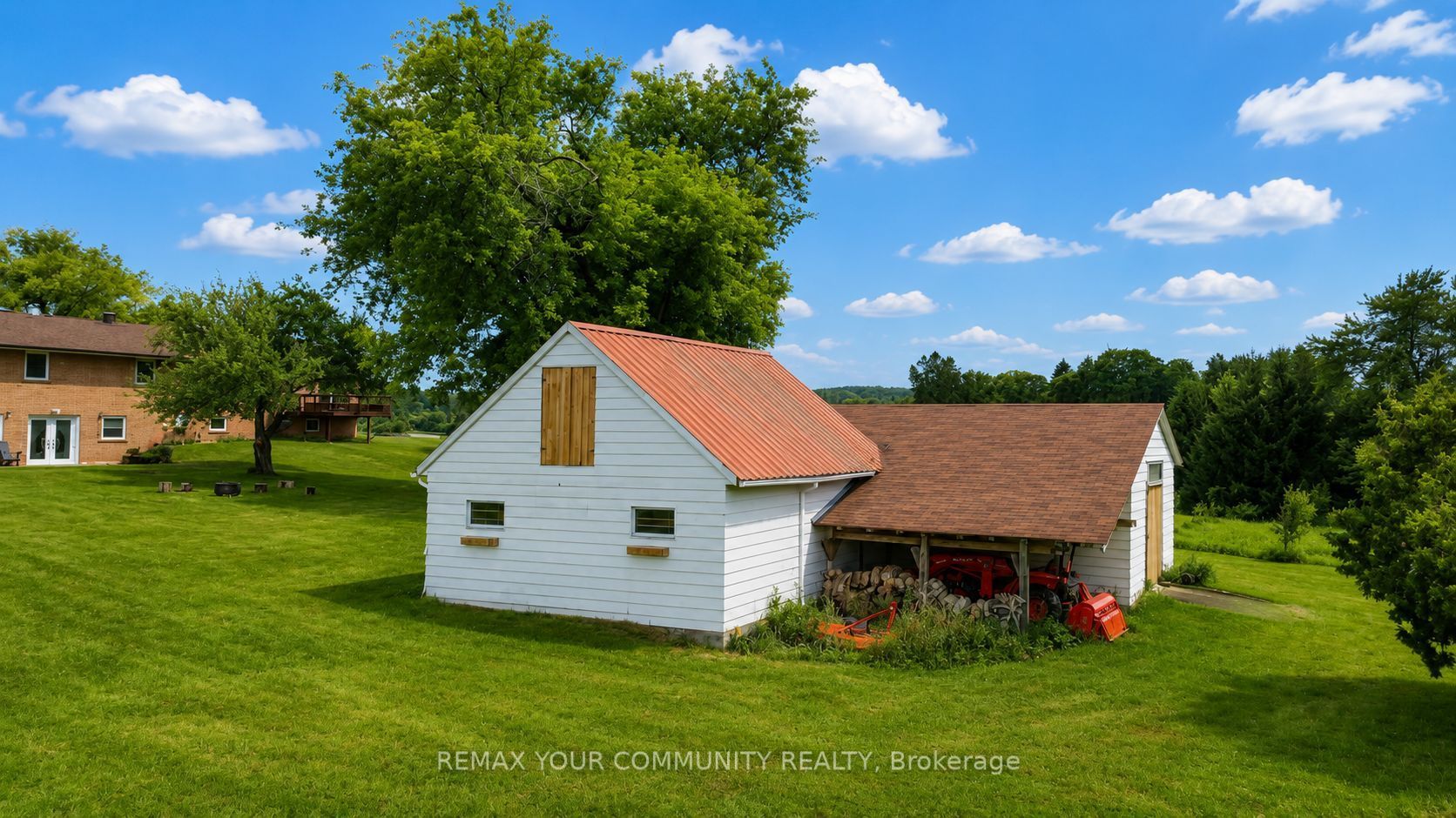 2950 17th Side Road Property Photo 45