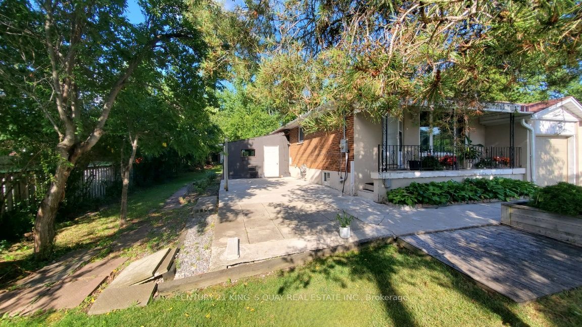 2 Robinson Street Property Photo 7