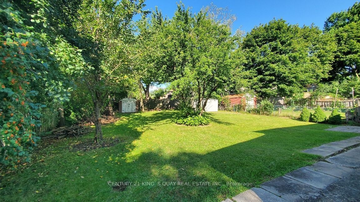 2 Robinson Street Property Photo 38