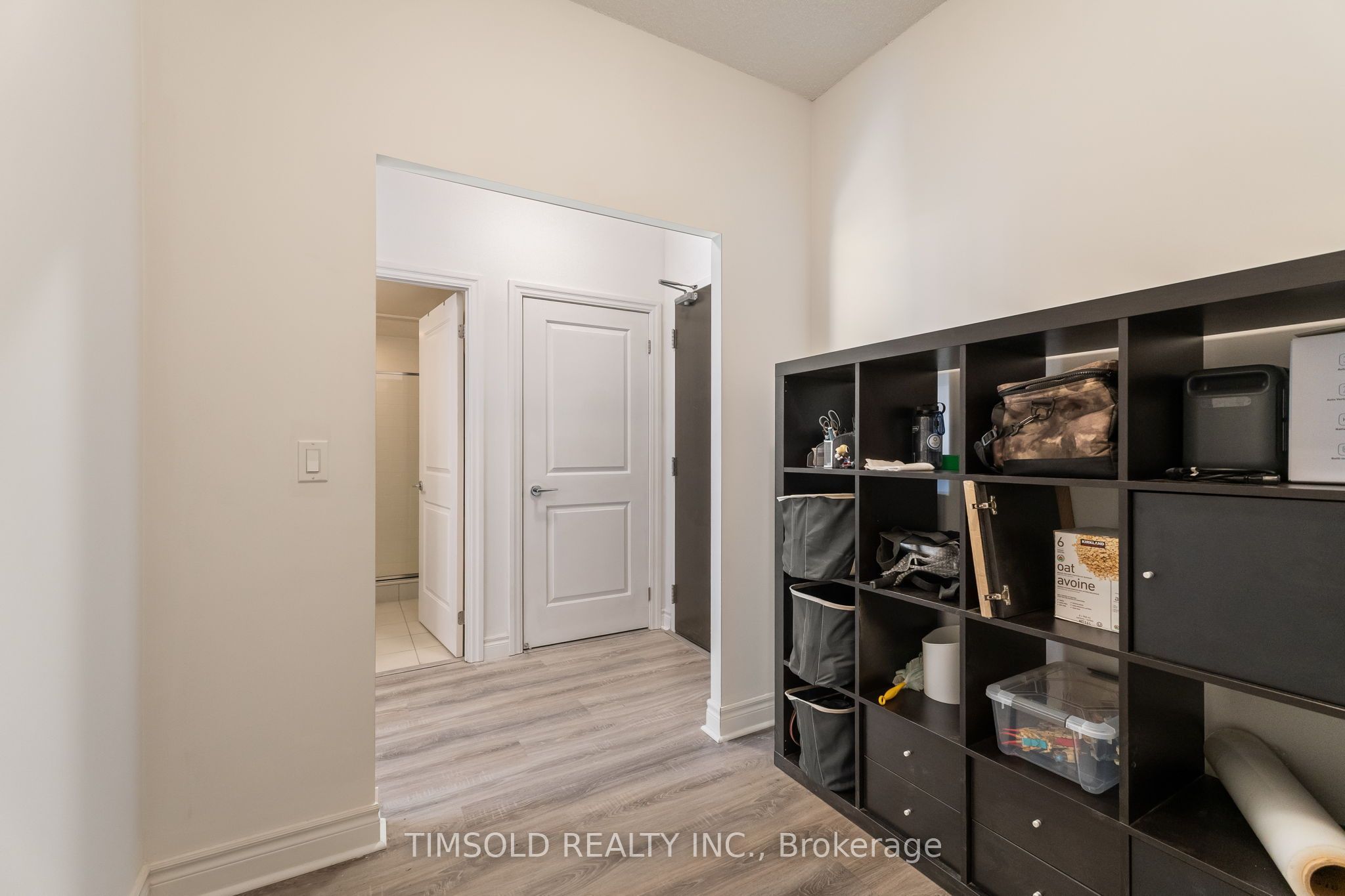 8130 Birchmount Road 411 Property Photo 7