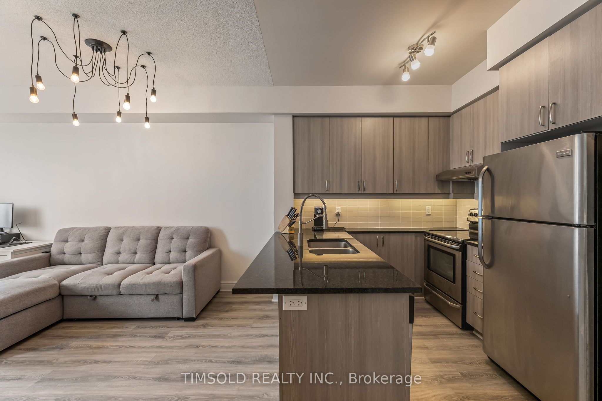 8130 Birchmount Road 411 Property Photo 13