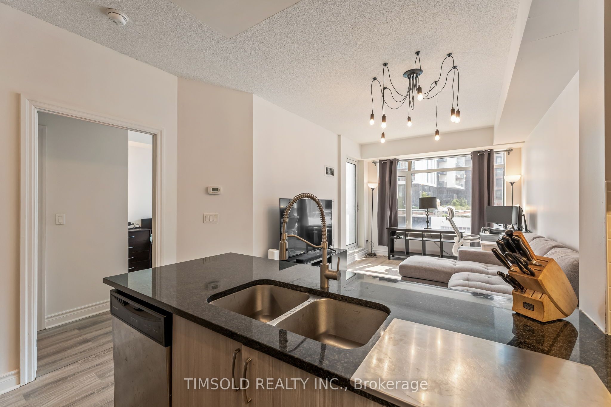 8130 Birchmount Road 411 Property Photo 15