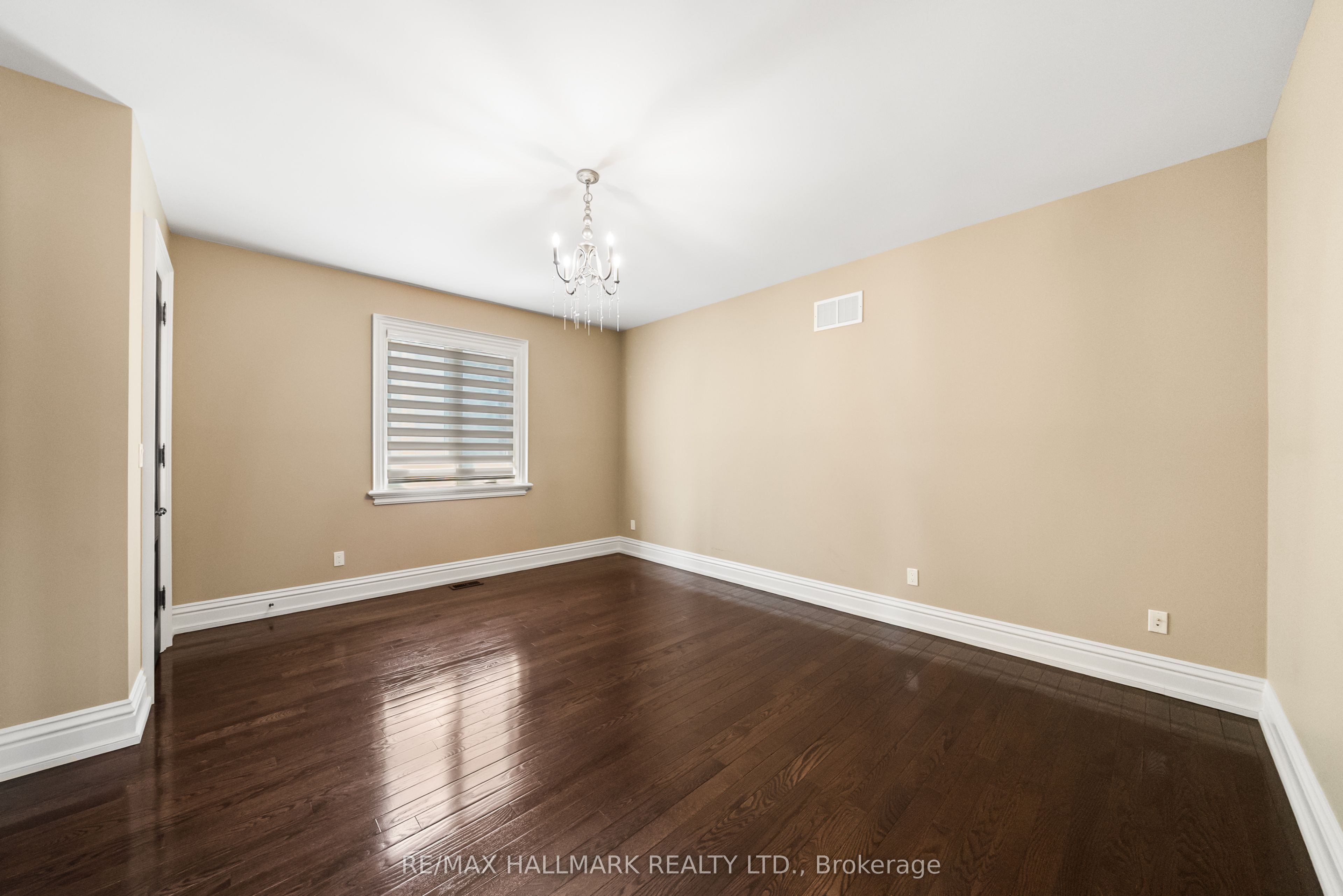 34 May Avenue Property Photo 28