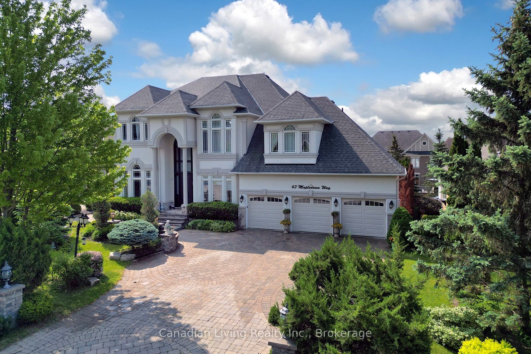63 N Mapledown Way N