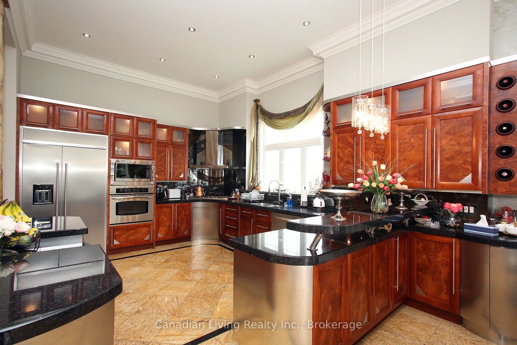 63 N Mapledown Way N Property Photo 13