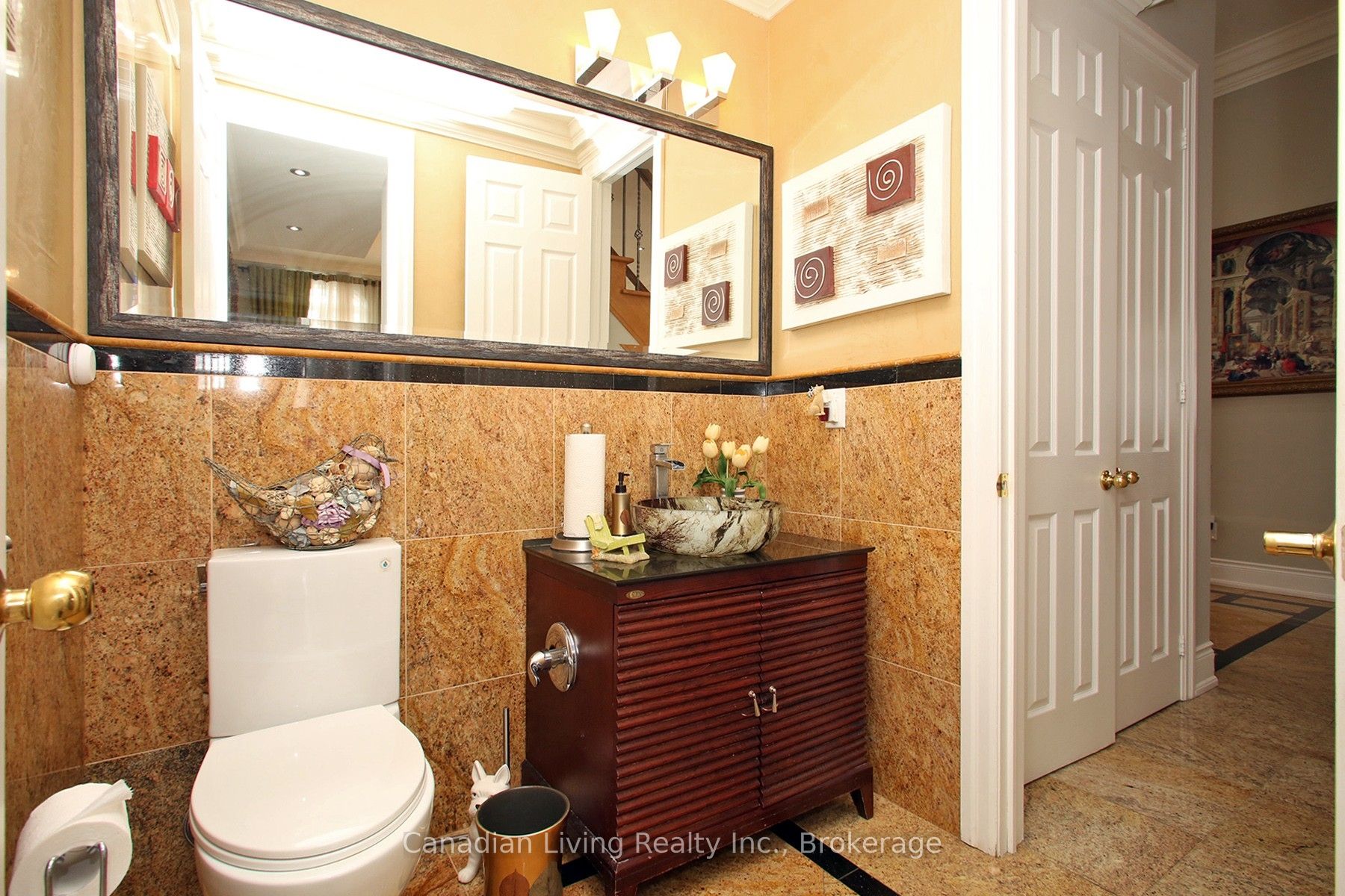 63 N Mapledown Way N Property Photo 22