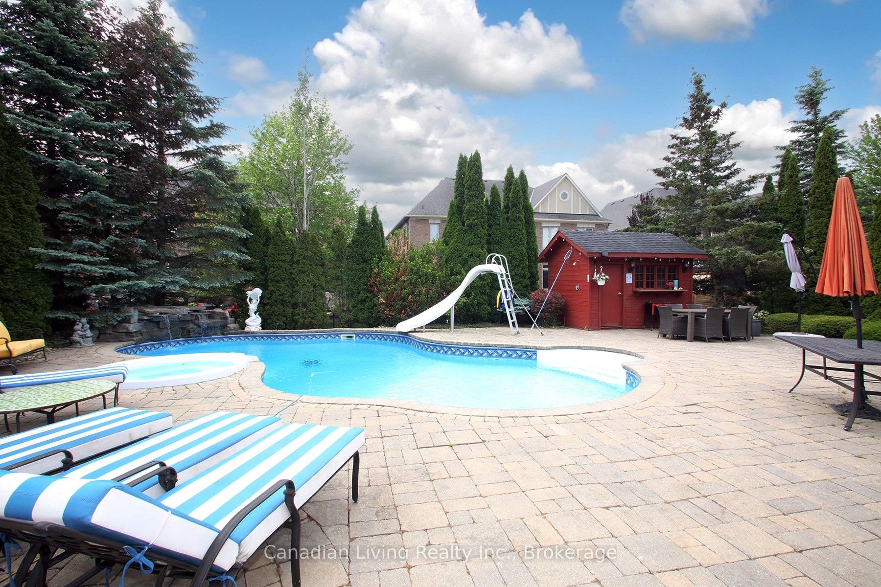 63 N Mapledown Way N Property Photo 44