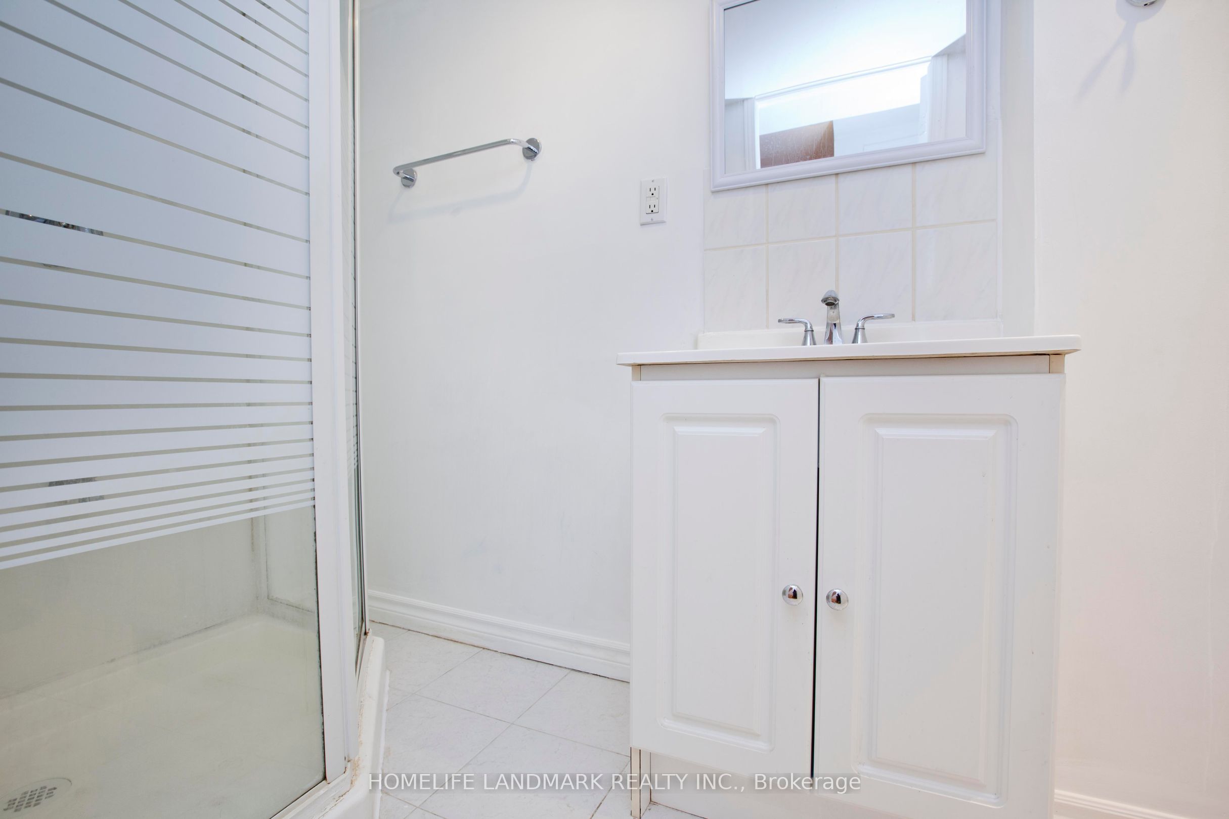 47 Waterton Crescent Property Photo 20