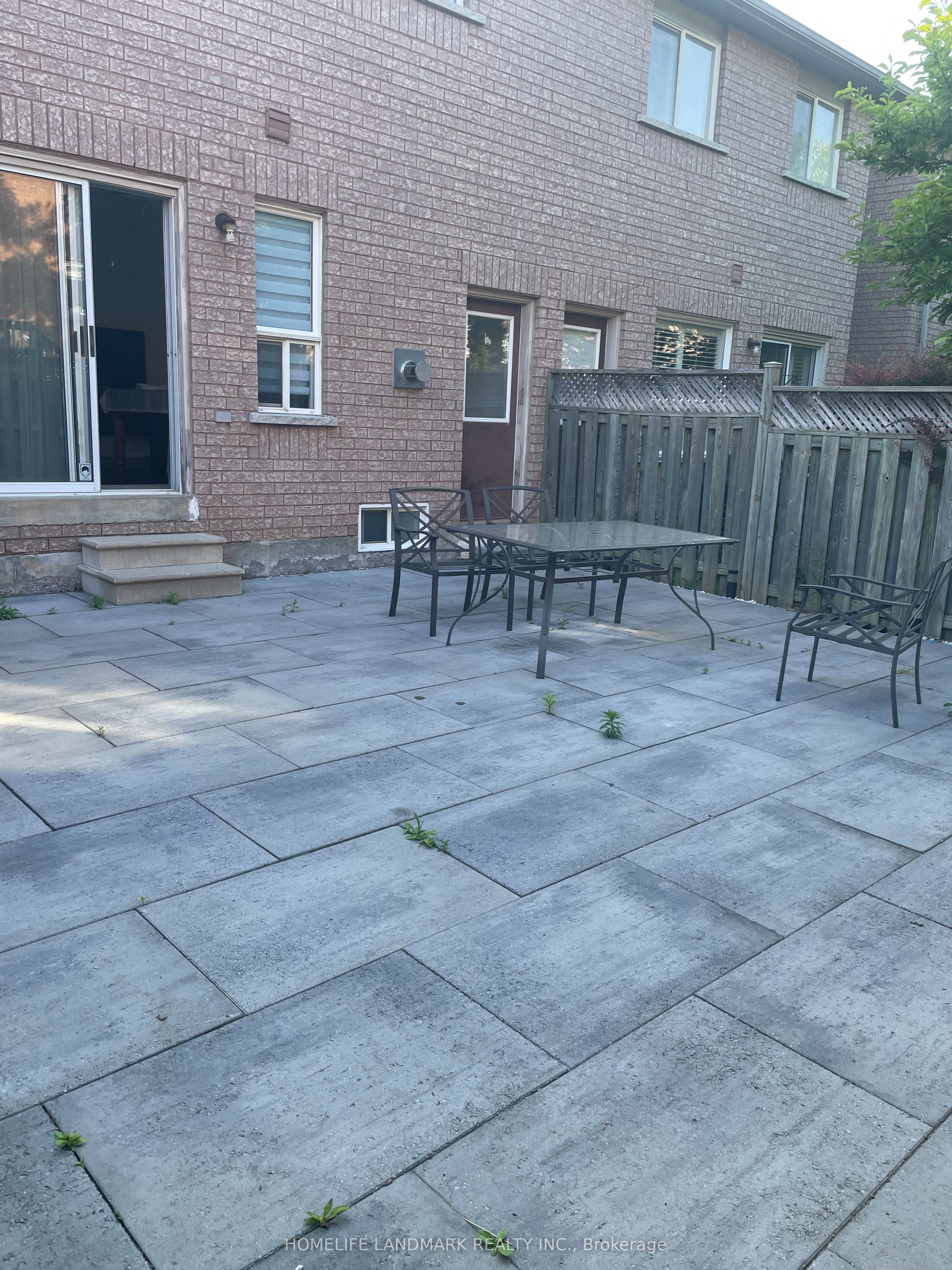 47 Waterton Crescent Property Photo 21
