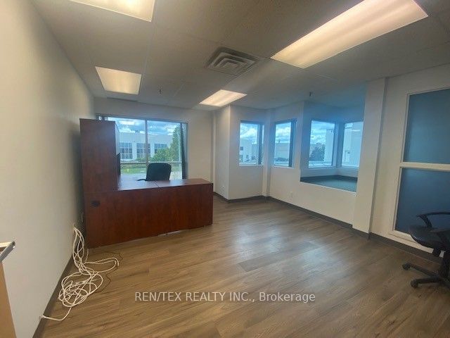 151 Corstate Avenue 2b Property Photo 4