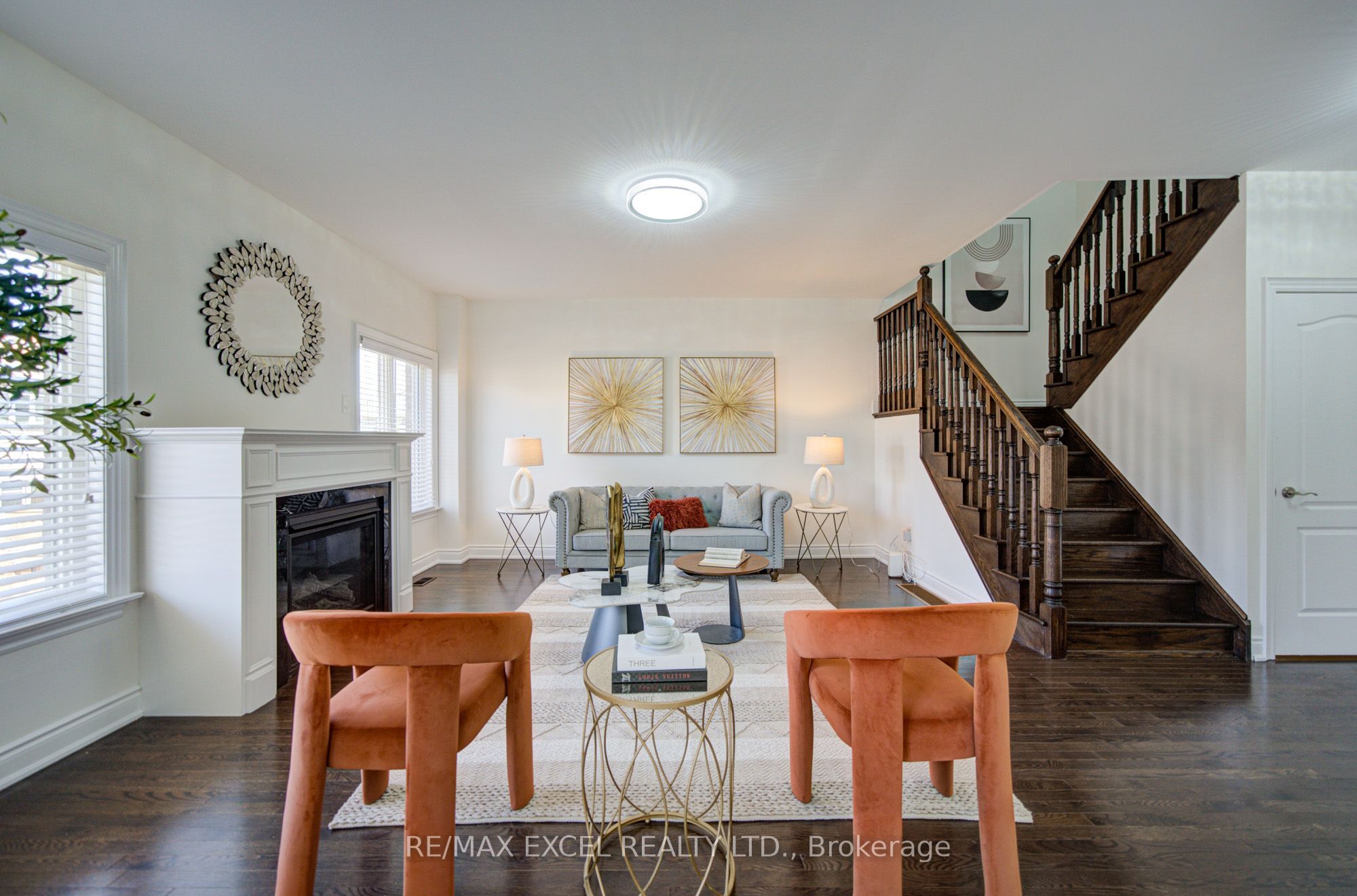 145 Milby Crescent Property Photo 2
