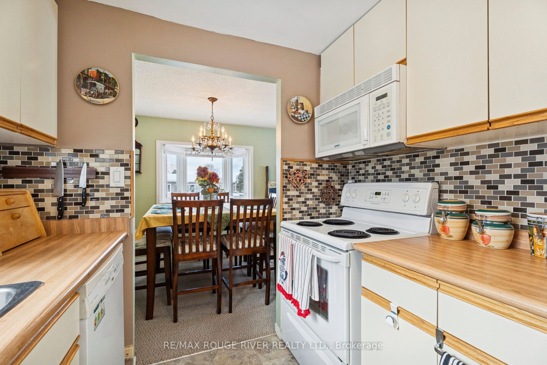 35 Hawthorne Drive Property Photo 14