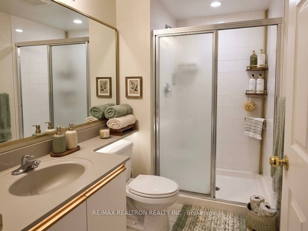 7805 Bayview Avenue 705 Property Photo 7