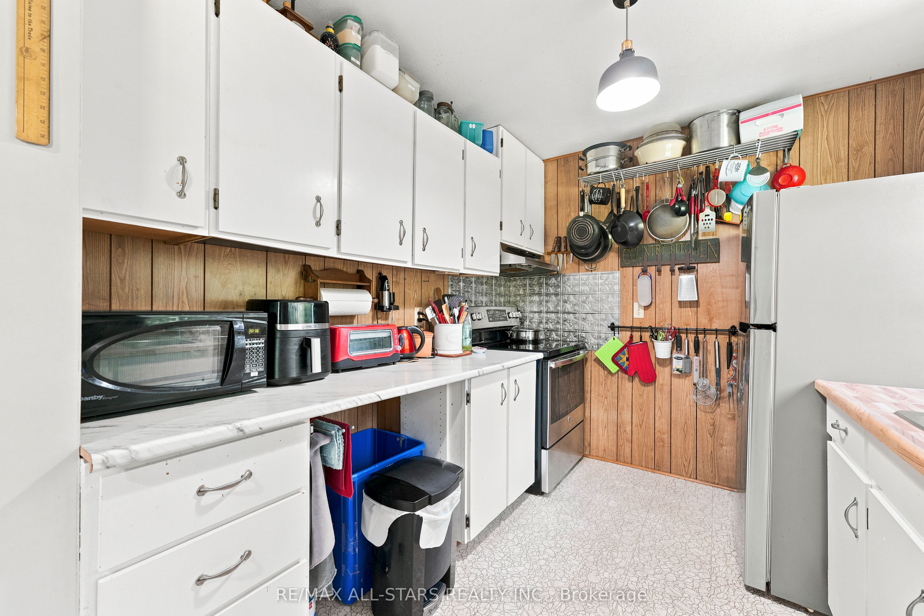 55 Linda Road Property Photo 16