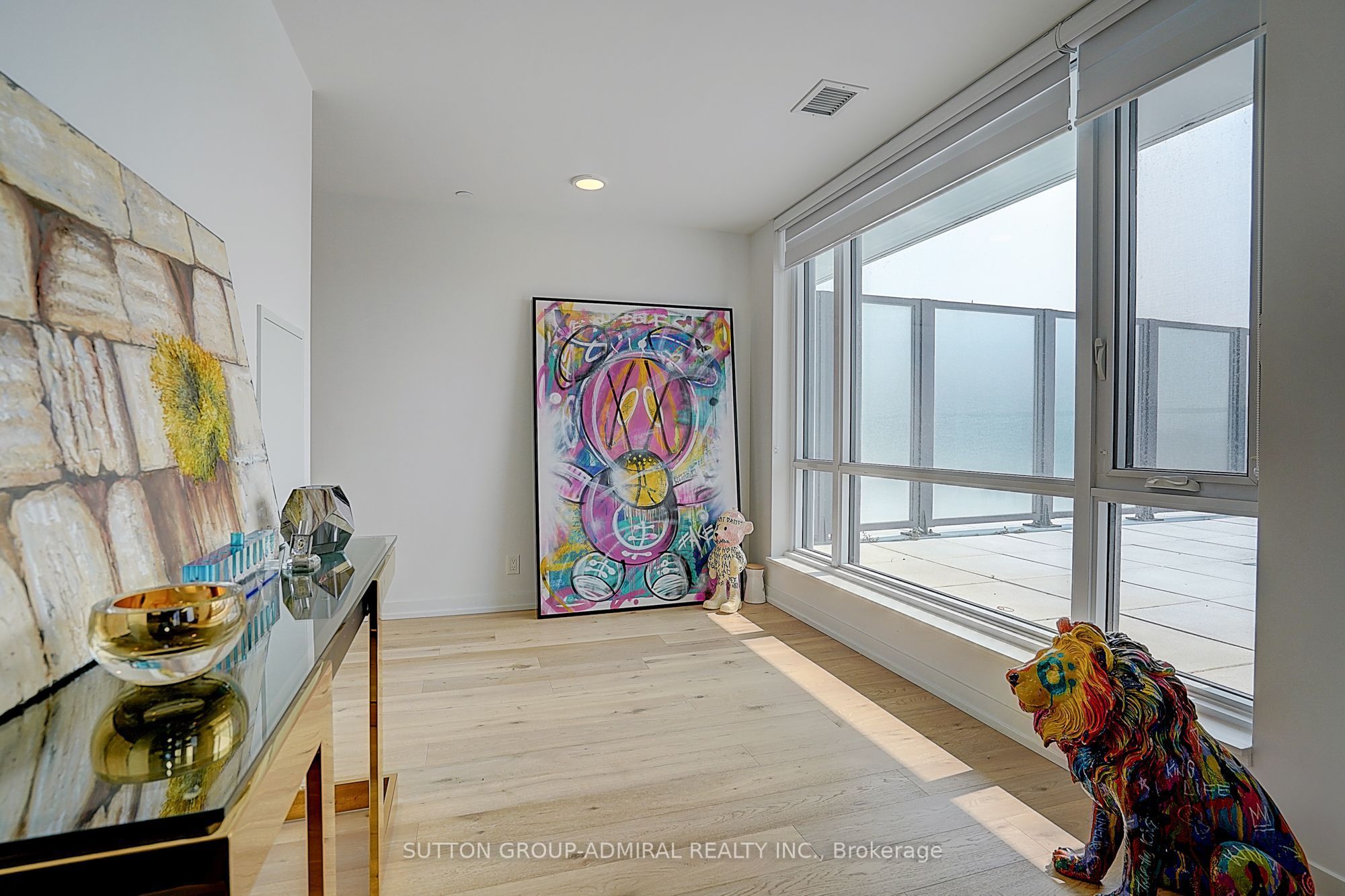 8 Beverley Glen Boulevard 712 Property Photo 8