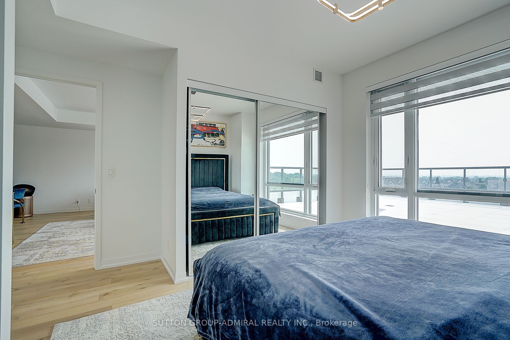 8 Beverley Glen Boulevard 712 Property Photo 25