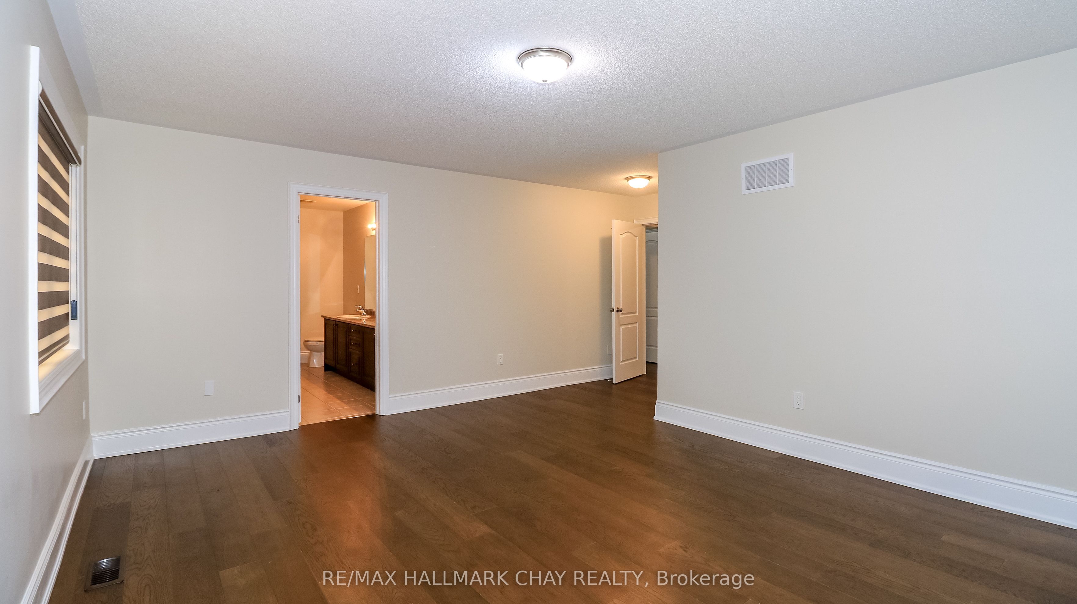 142 Gold Park Gate Property Photo 25