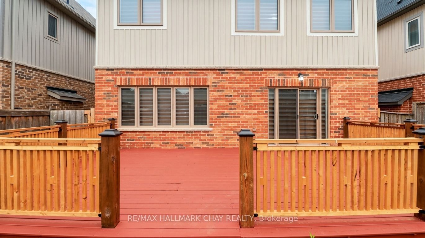 142 Gold Park Gate Property Photo 42