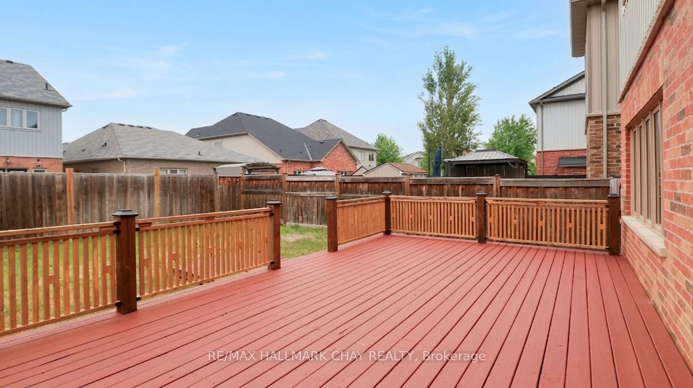 142 Gold Park Gate Property Photo 44