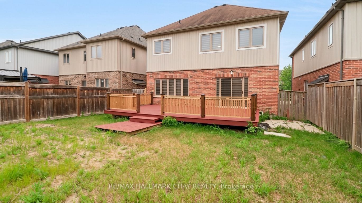 142 Gold Park Gate Property Photo 45
