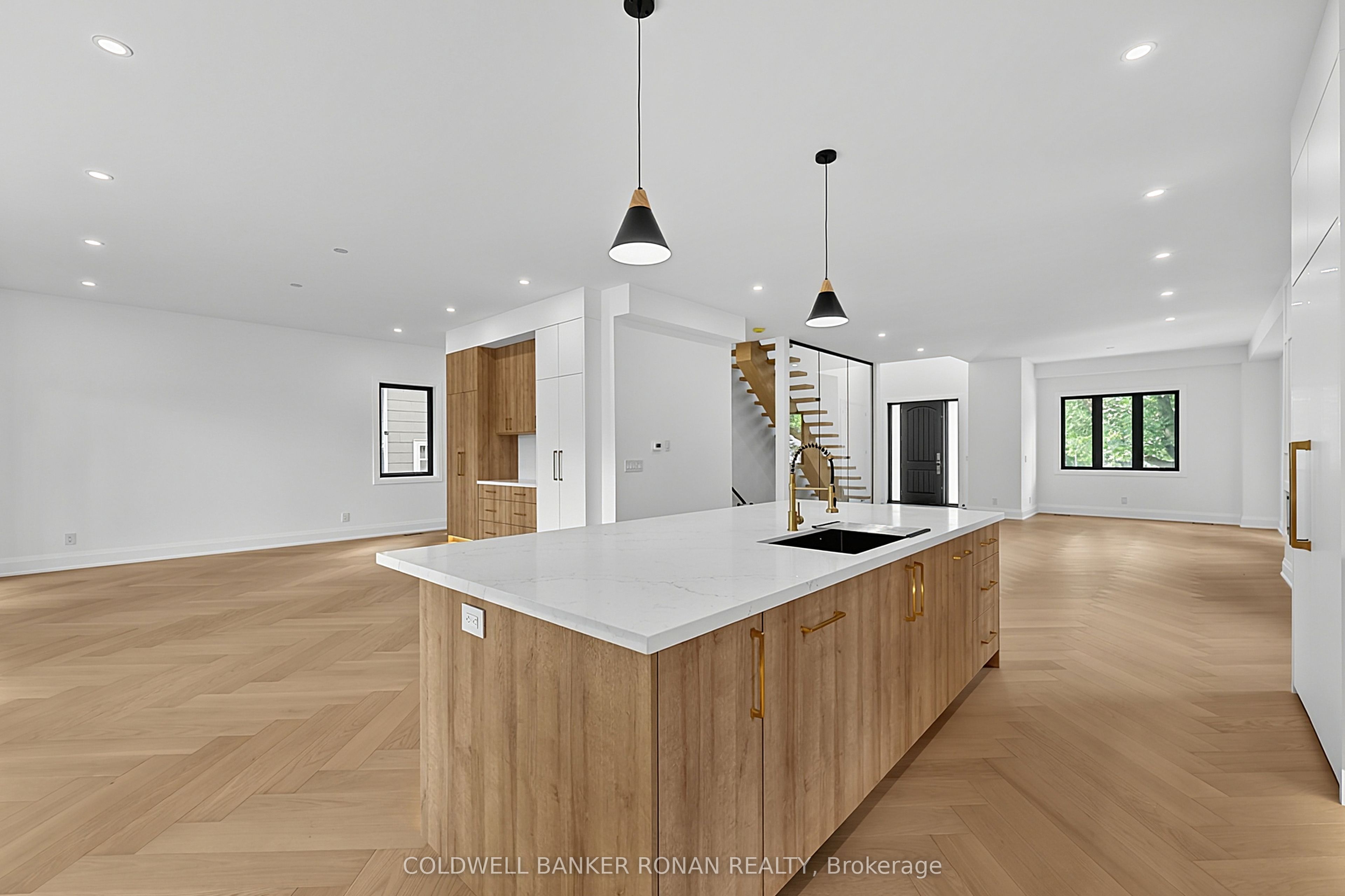 59 Walkem Drive Property Photo 22