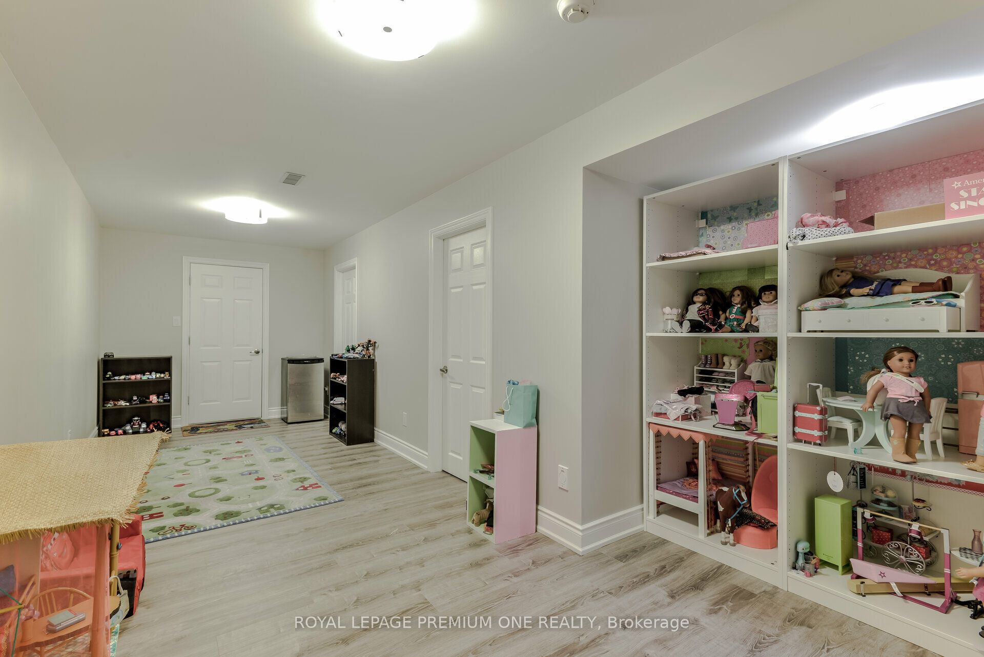 107 Headwind Boulevard Property Photo 40