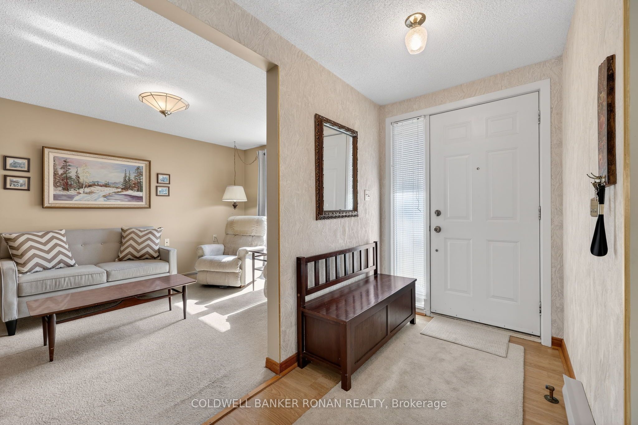 4 Tecumseth Pines Drive Property Photo 2