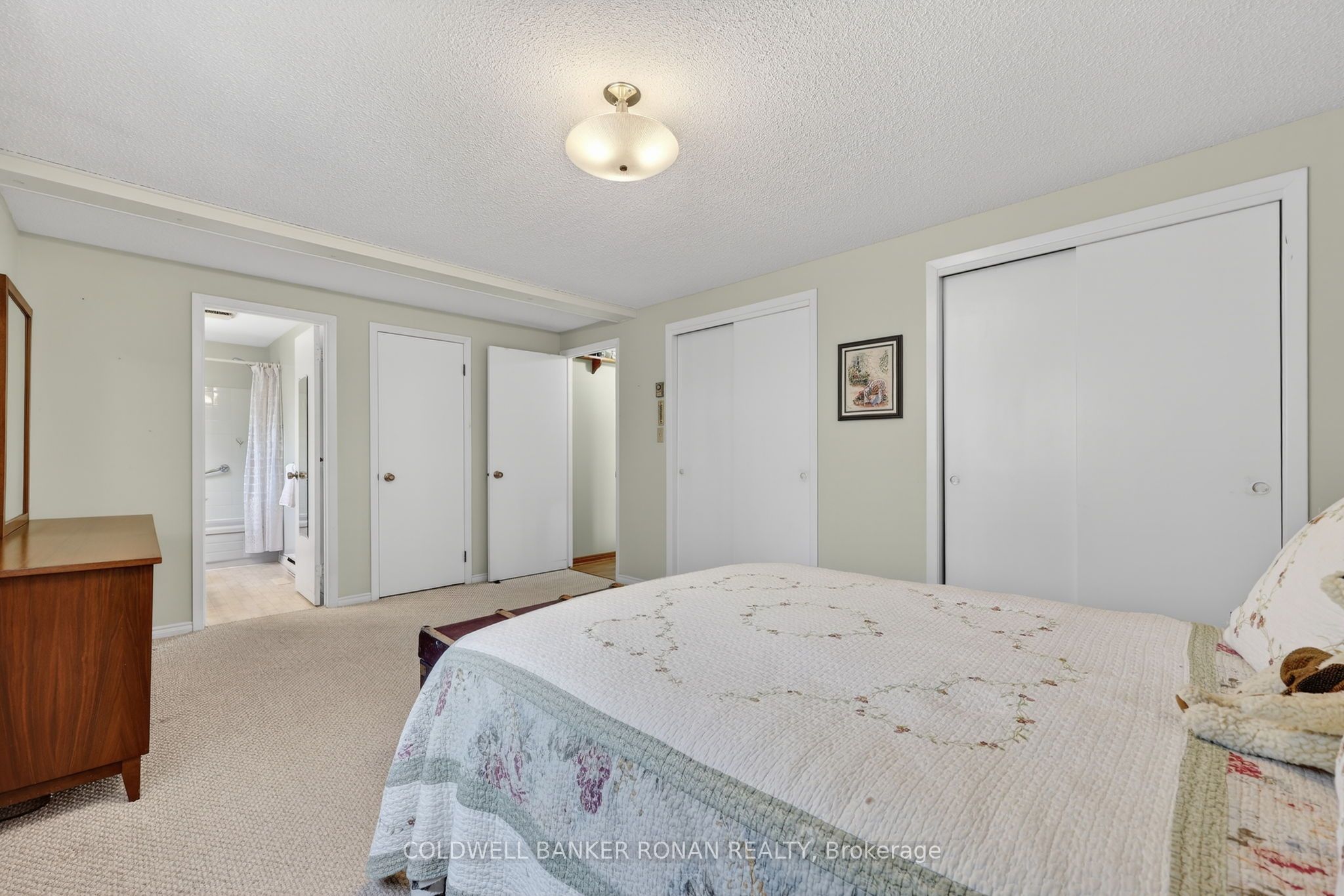 4 Tecumseth Pines Drive Property Photo 16