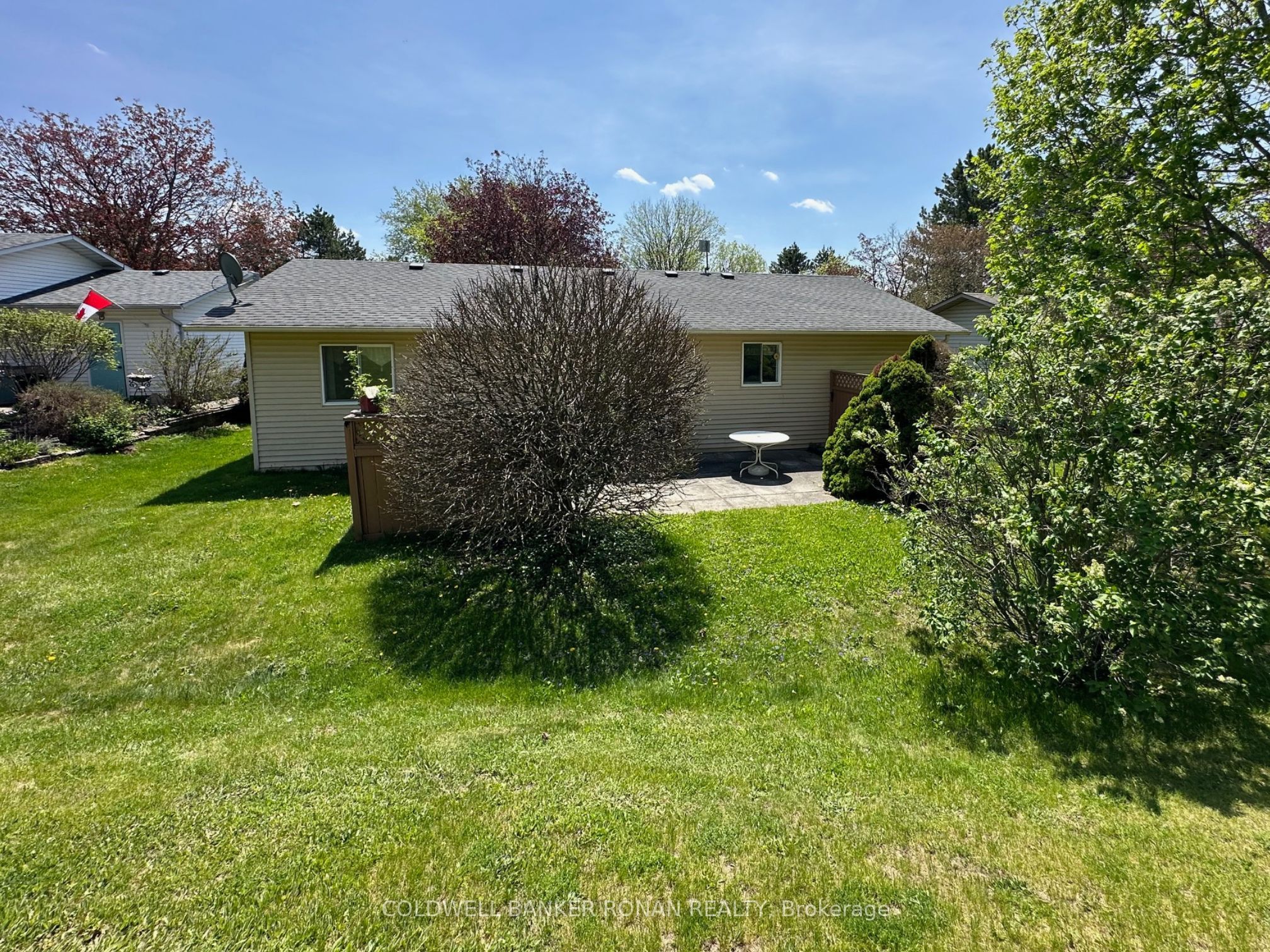 4 Tecumseth Pines Drive Property Photo 23
