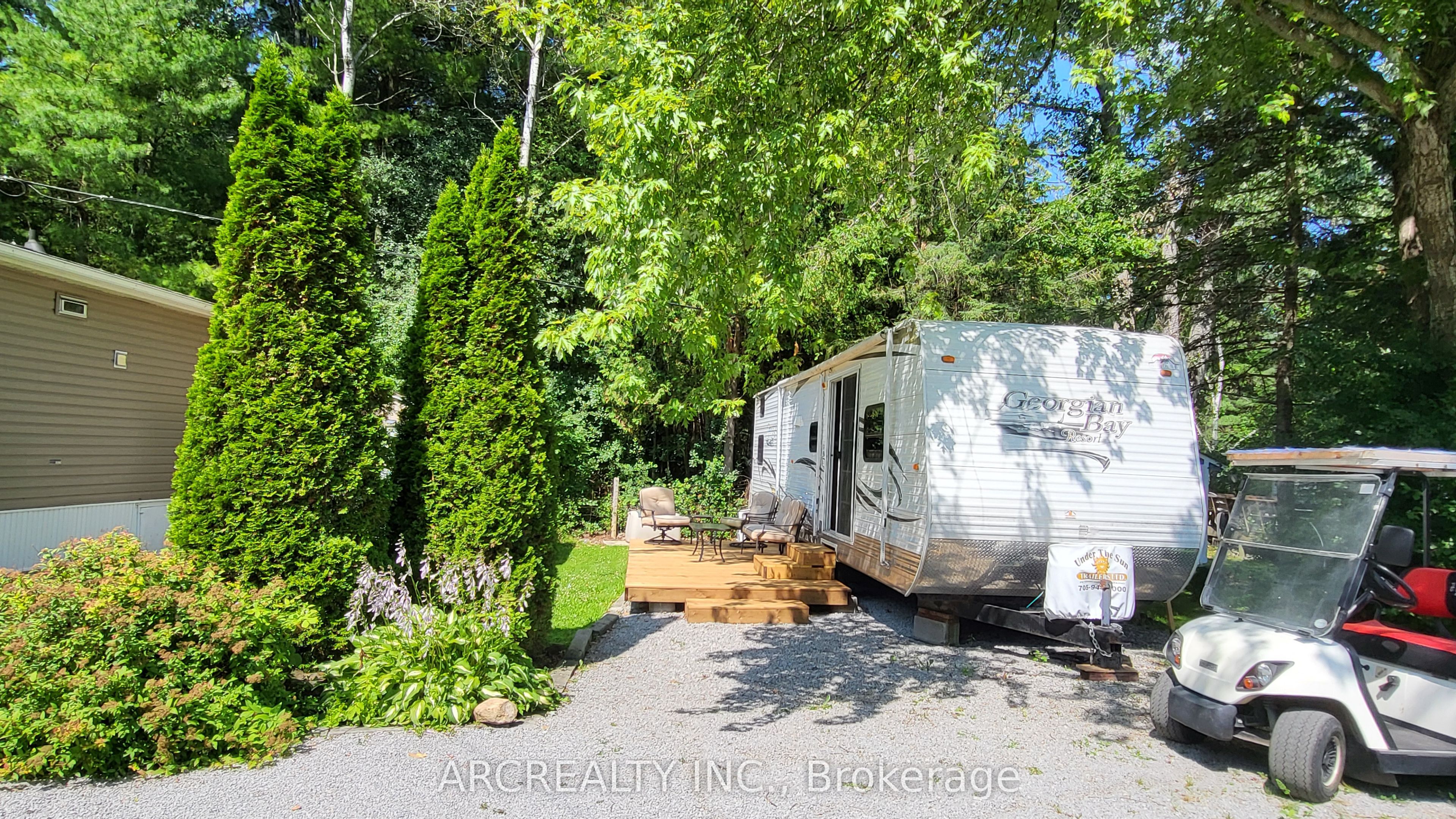149 Horseshoe Circle Property Photo 3