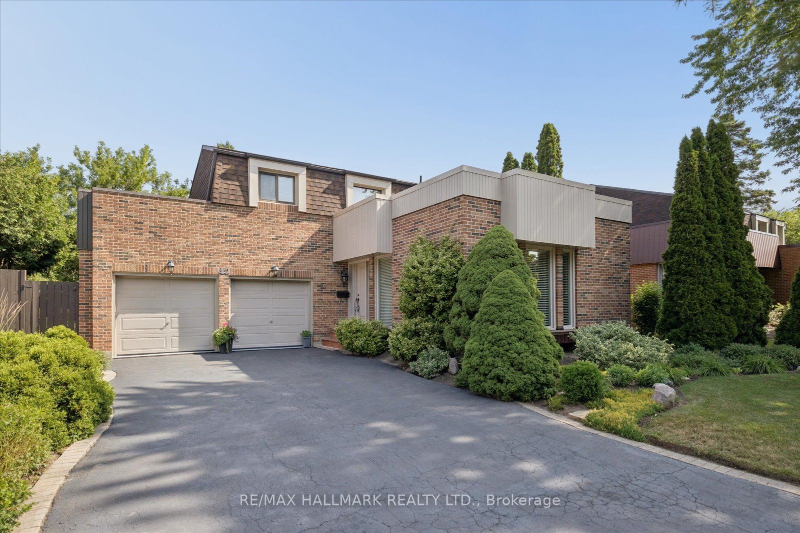 42 Reesorville Road Property Photo 1