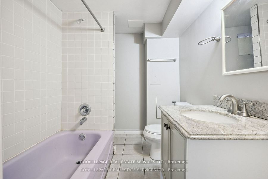 256 Zelda Crescent Property Photo 23