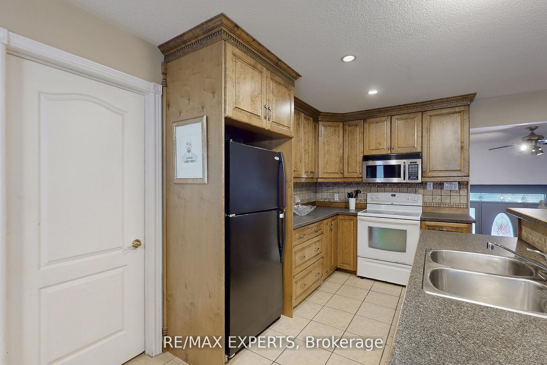 3180 Fleming Boulevard Property Photo 13
