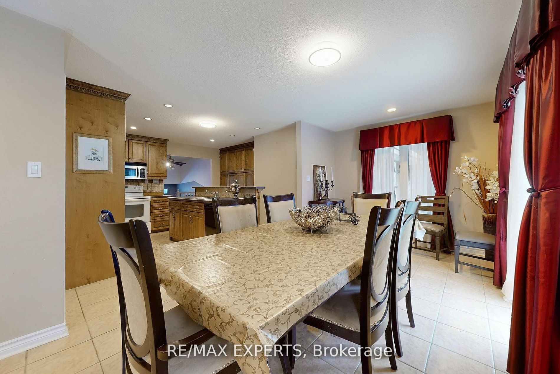 3180 Fleming Boulevard Property Photo 15