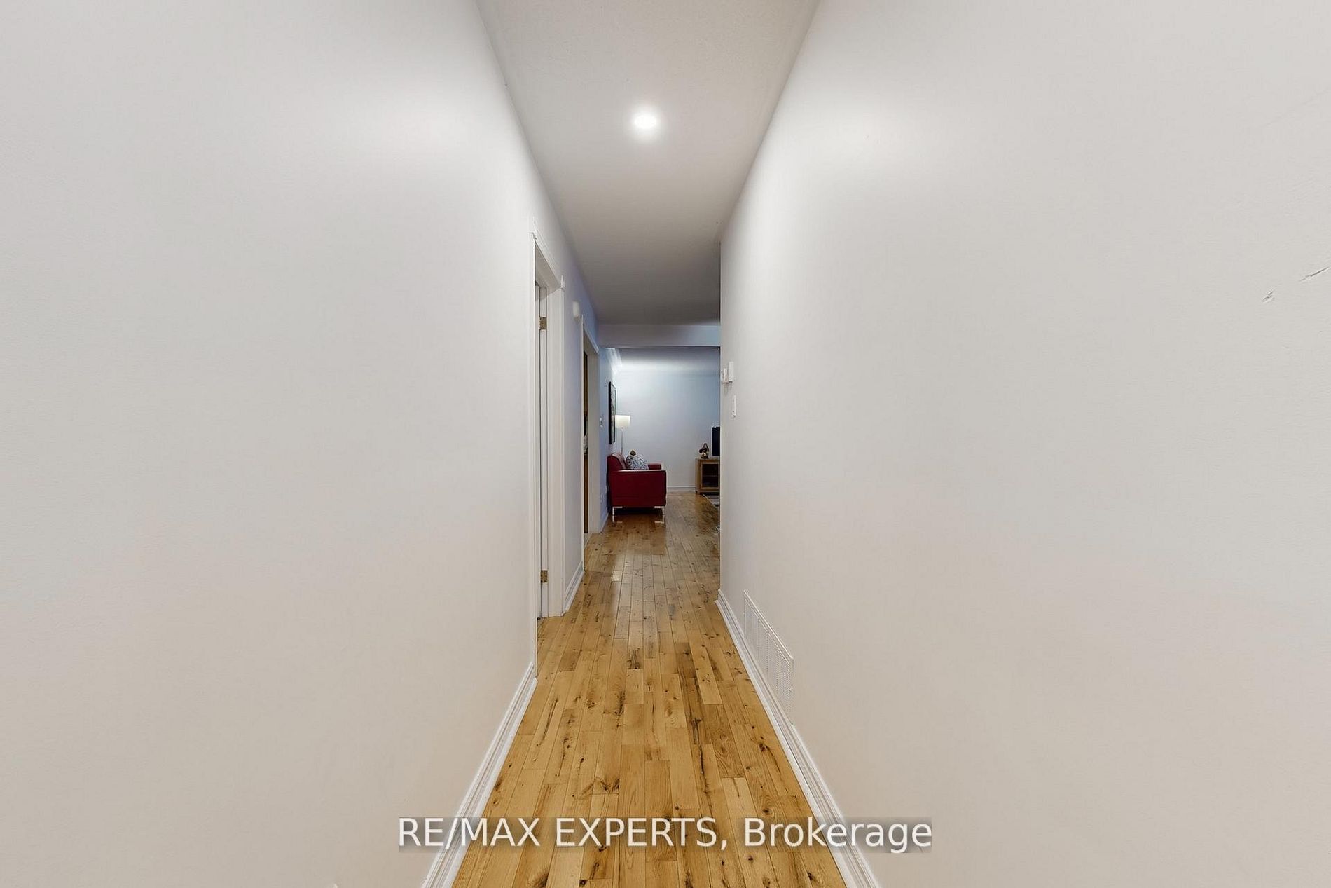 3180 Fleming Boulevard Property Photo 17