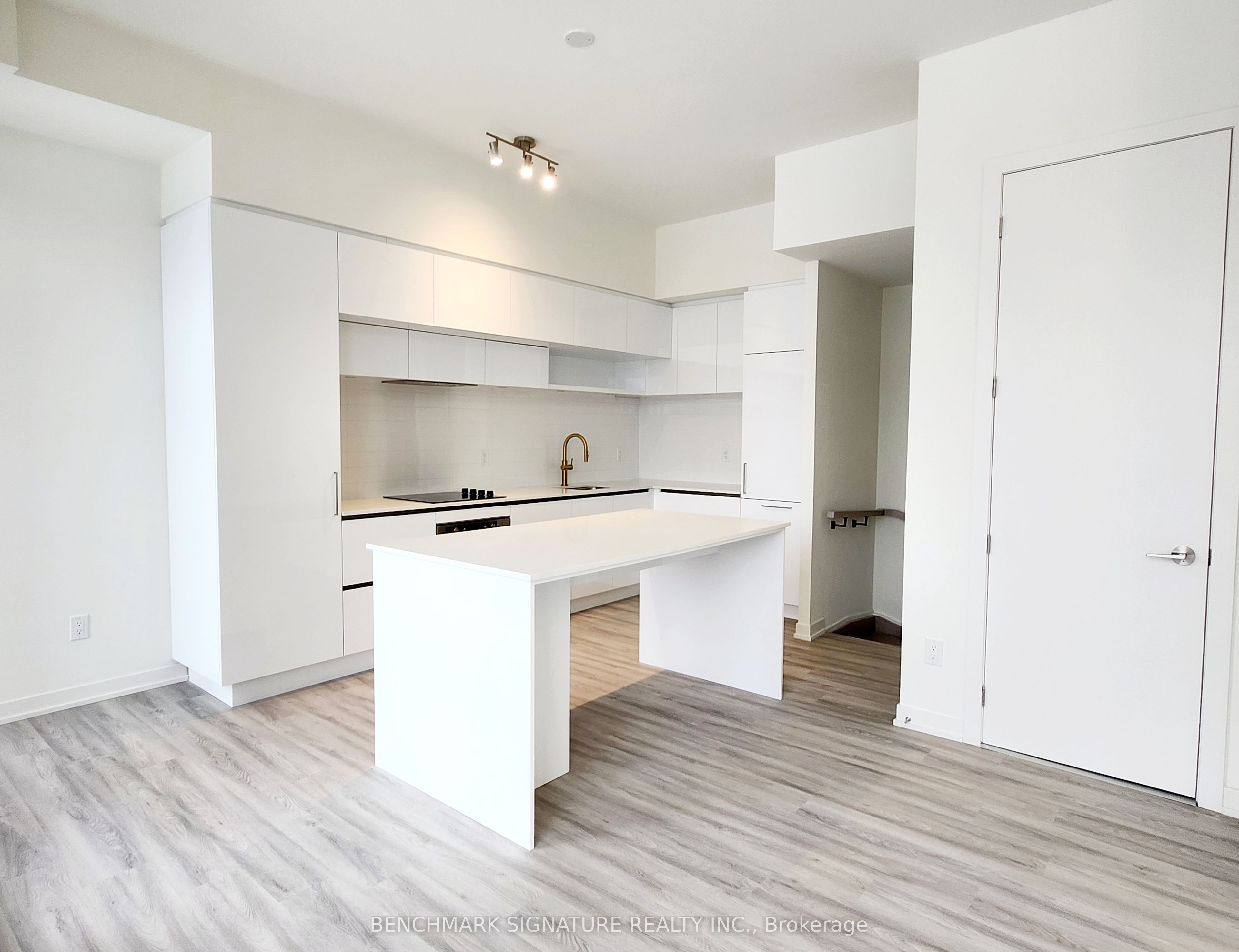 10 Steckley House Lane E 113 Property Photo 6