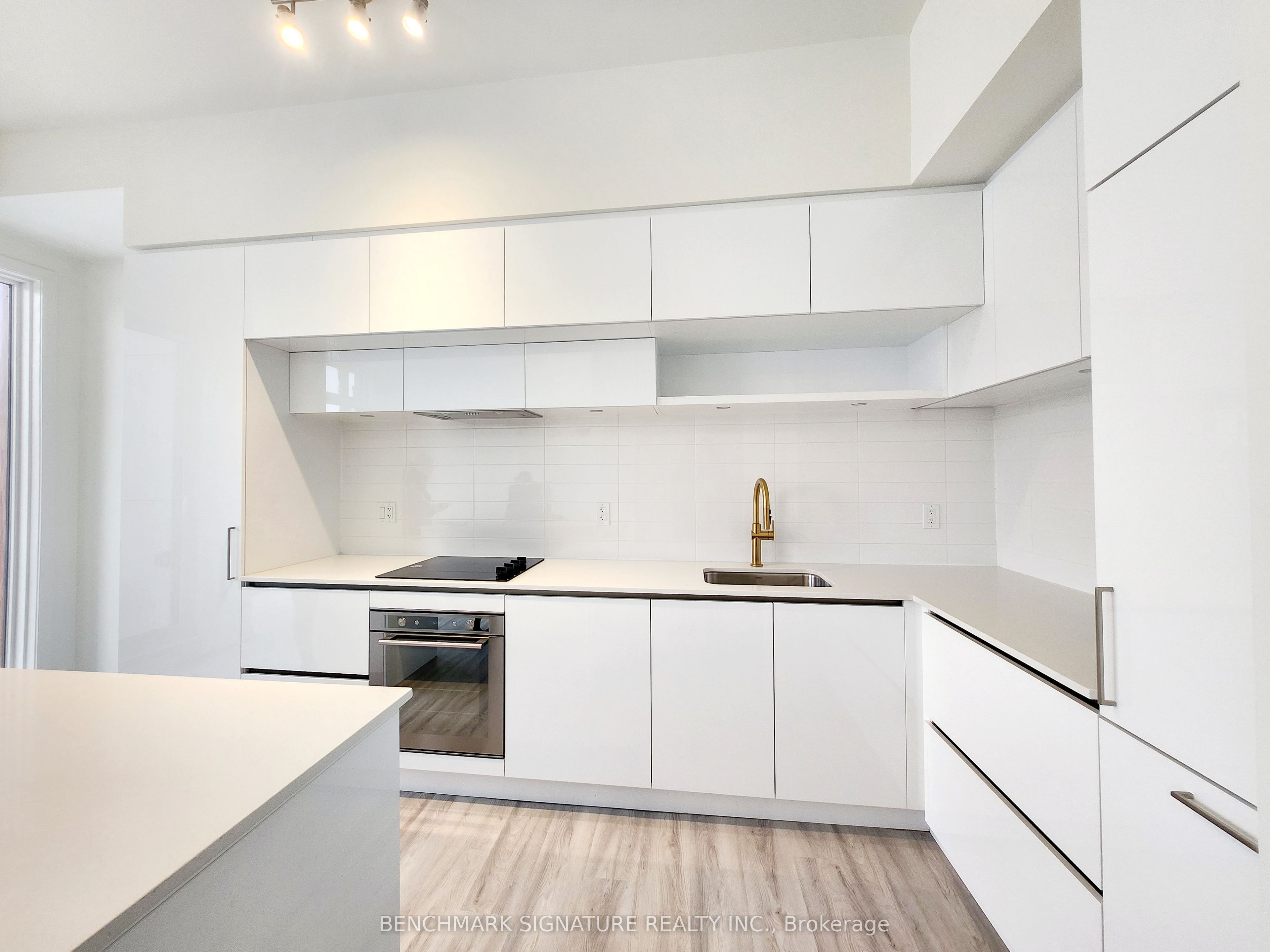 10 Steckley House Lane E 113 Property Photo 7